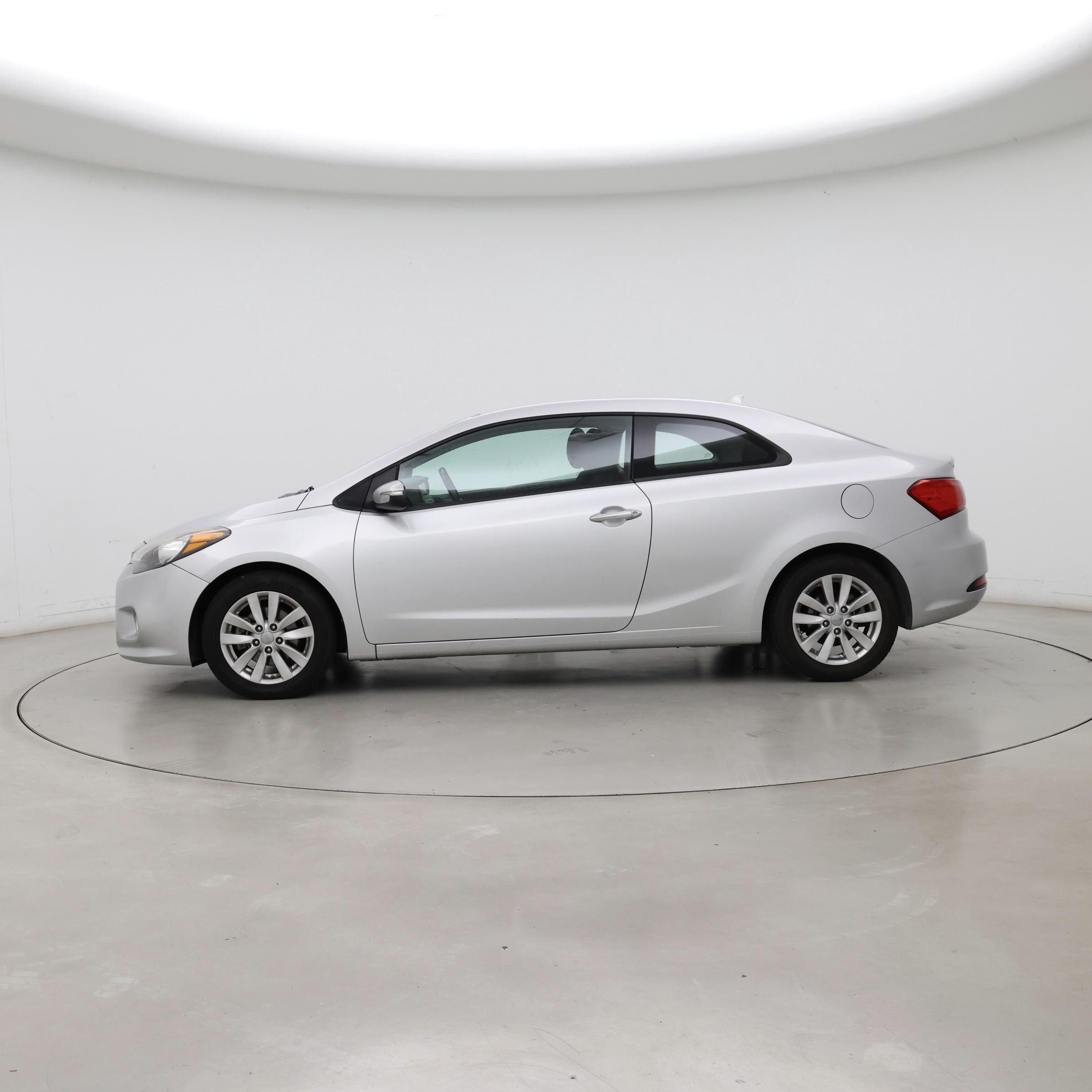 Thumbnail: 2015 Kia Forte - 3