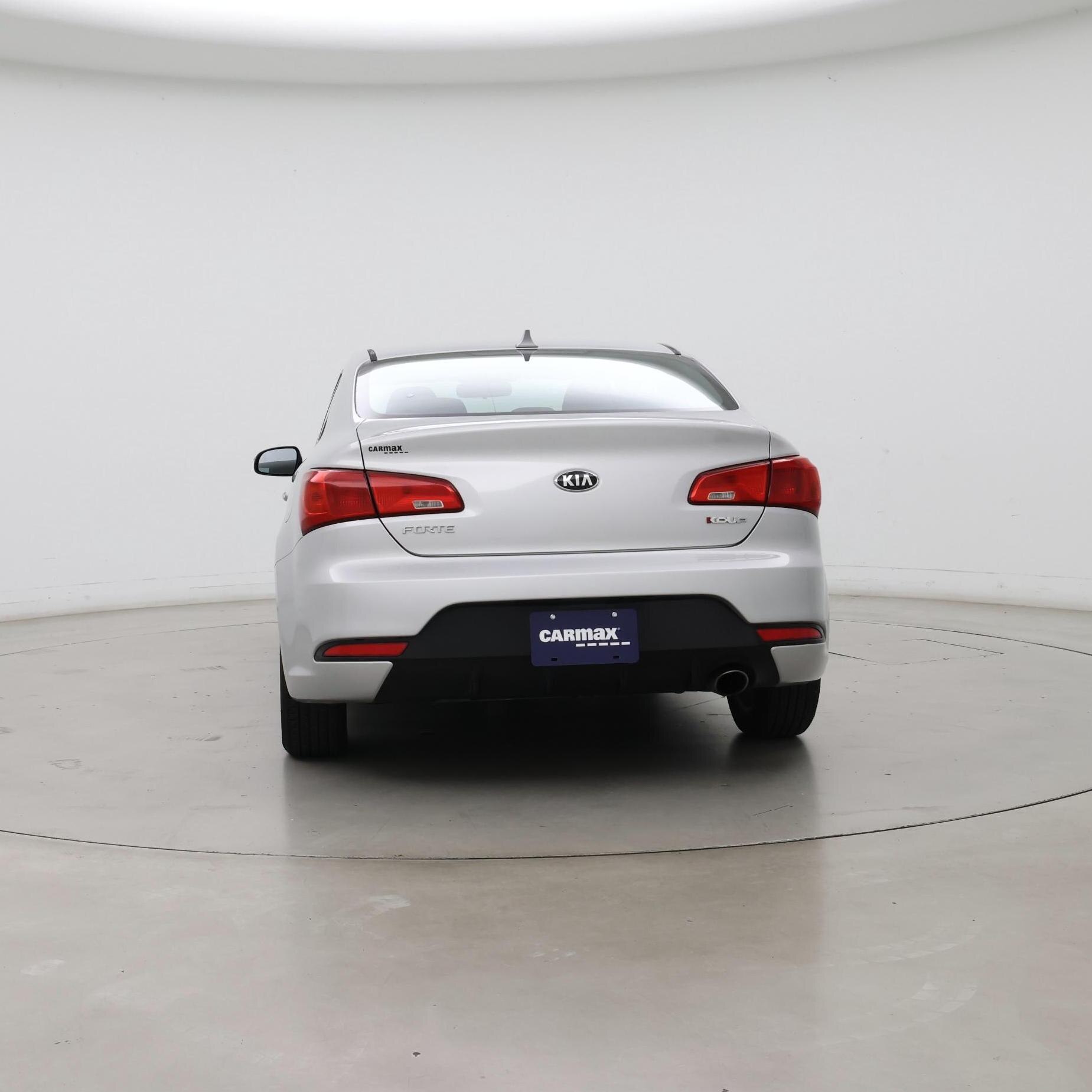 Thumbnail: 2015 Kia Forte - 6