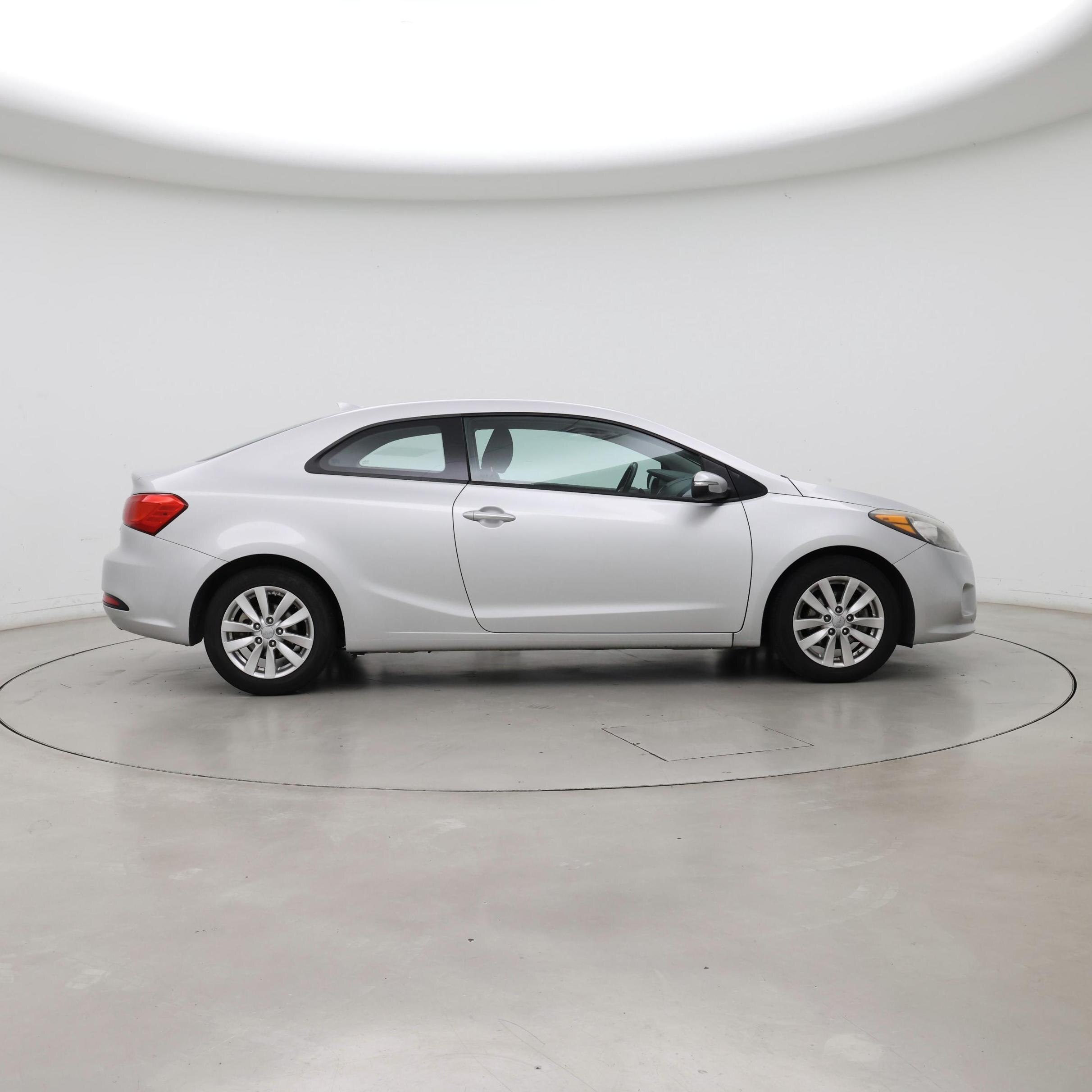 Thumbnail: 2015 Kia Forte - 7