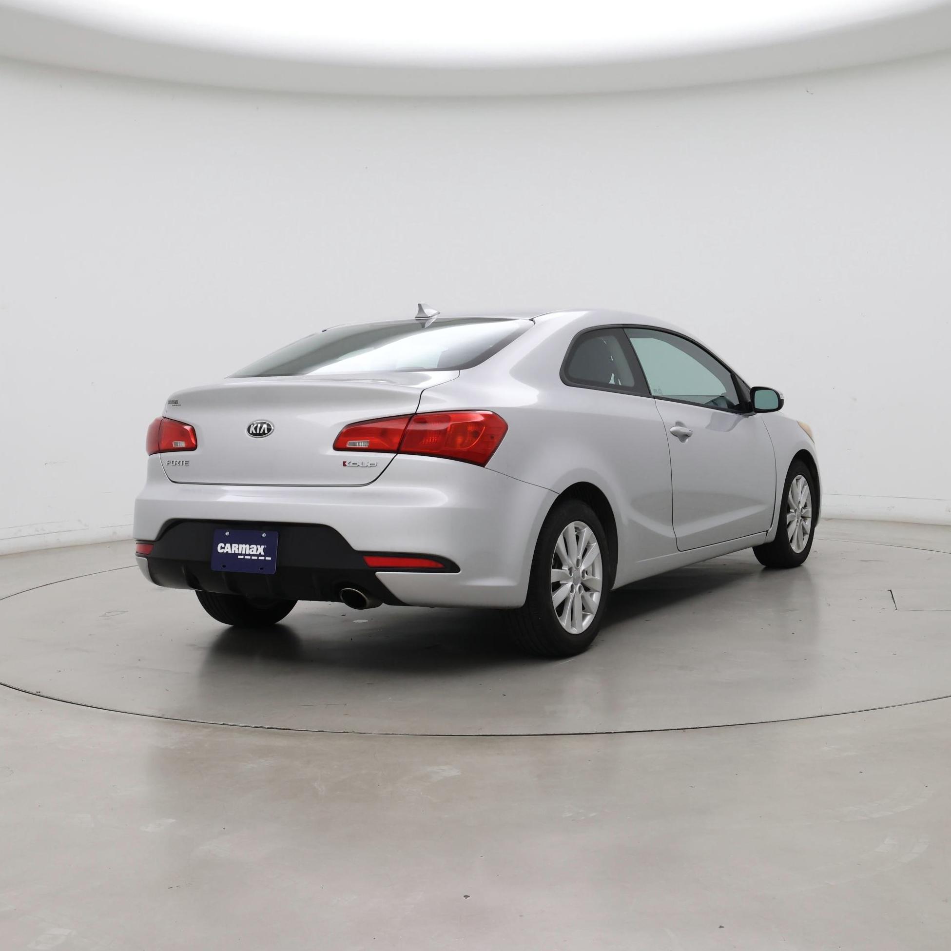 Thumbnail: 2015 Kia Forte - 8