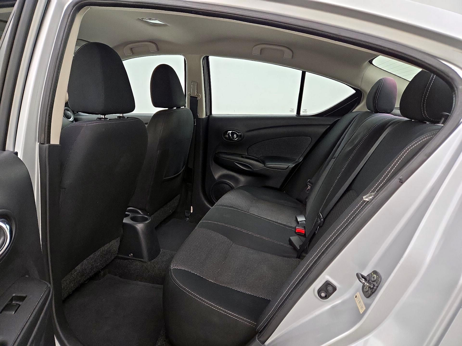 Thumbnail: 2015 Nissan Versa - 18