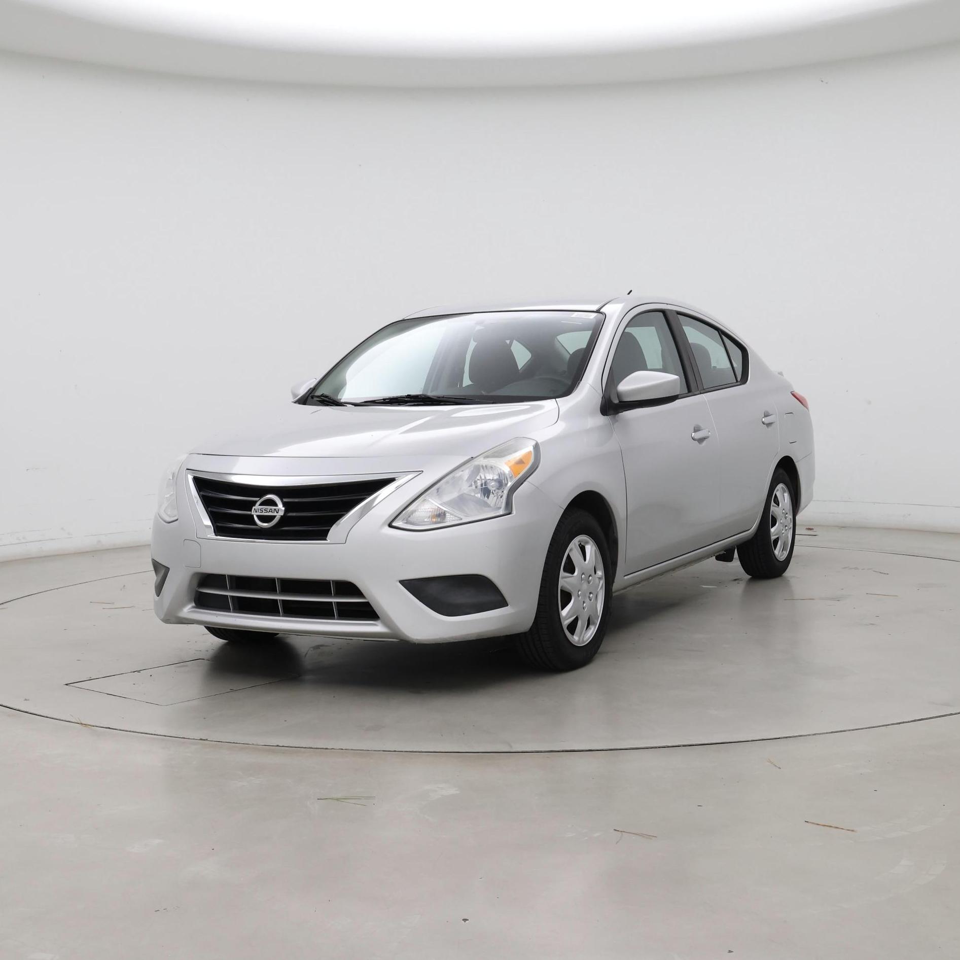 Thumbnail: 2015 Nissan Versa - 4