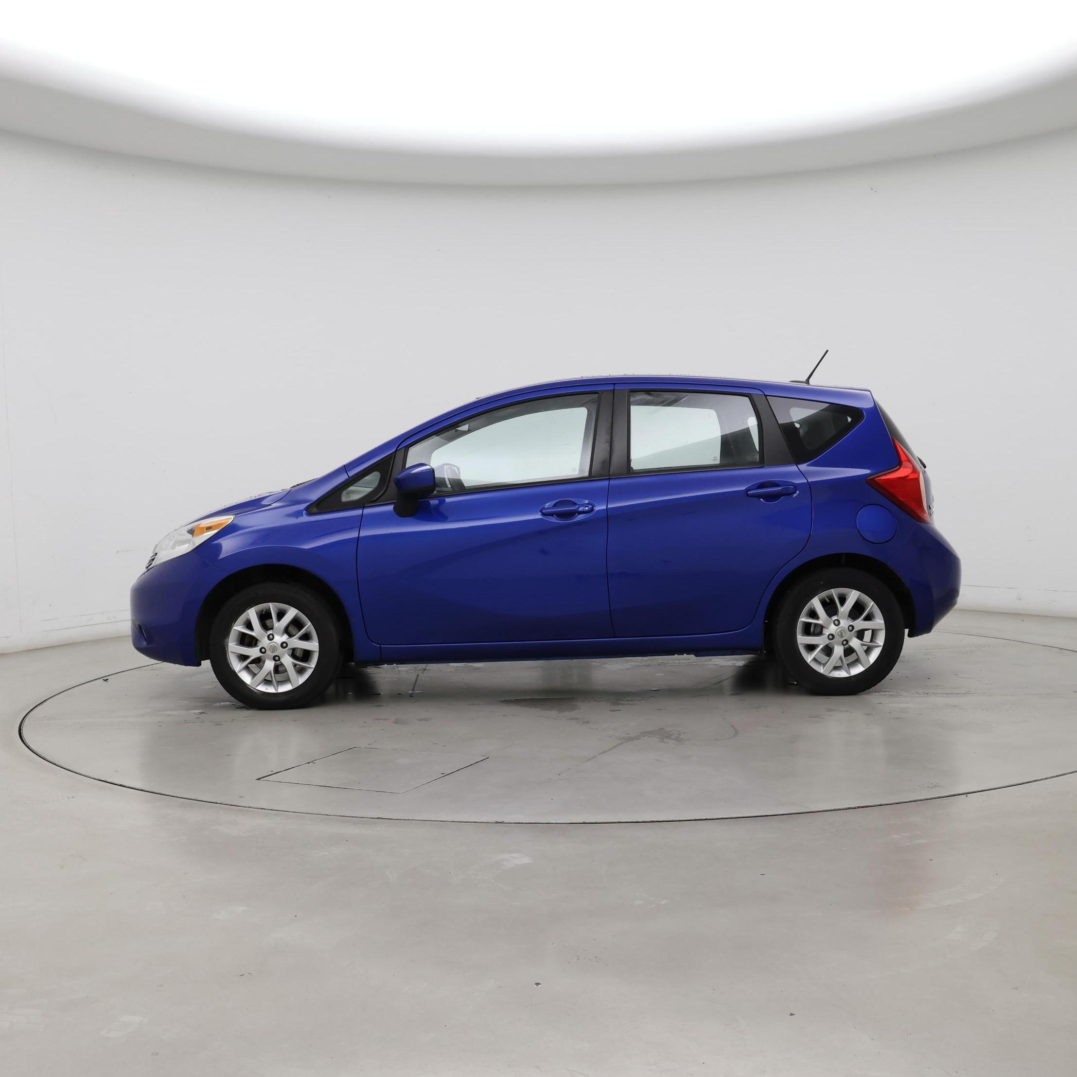 Thumbnail: 2016 Nissan Versa Note - 3