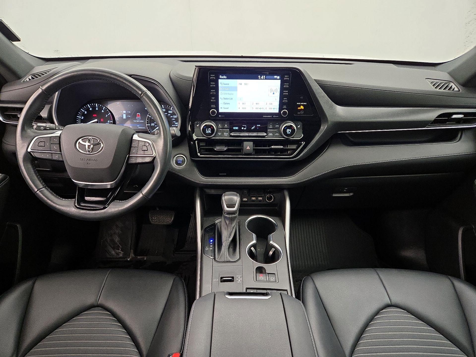 Thumbnail: 2021 Toyota Highlander - 9