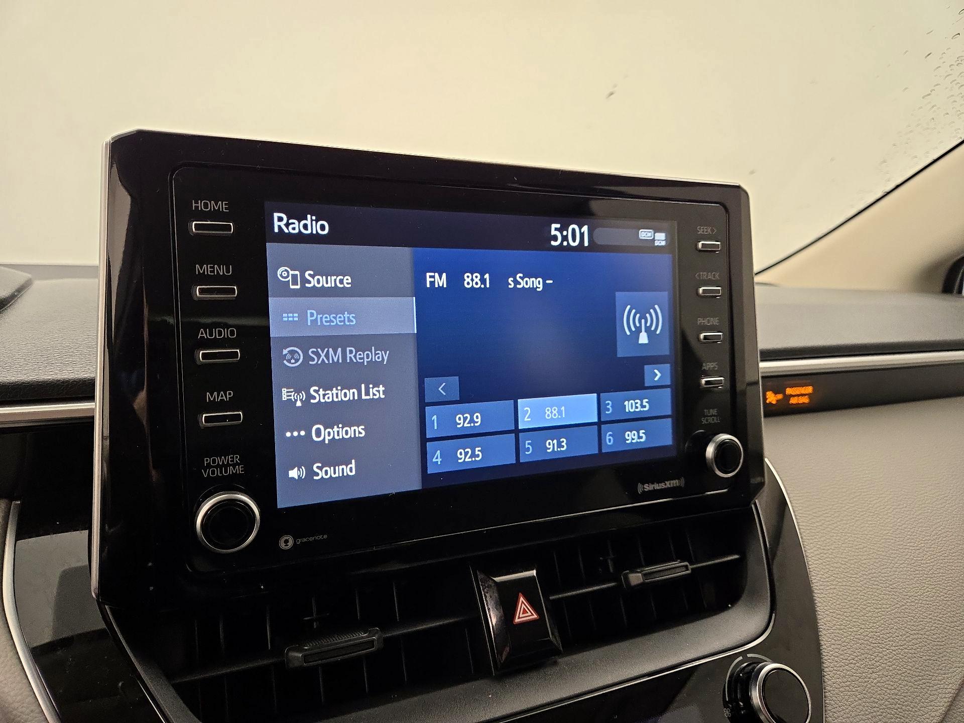 Thumbnail: 2021 Toyota Corolla - 15