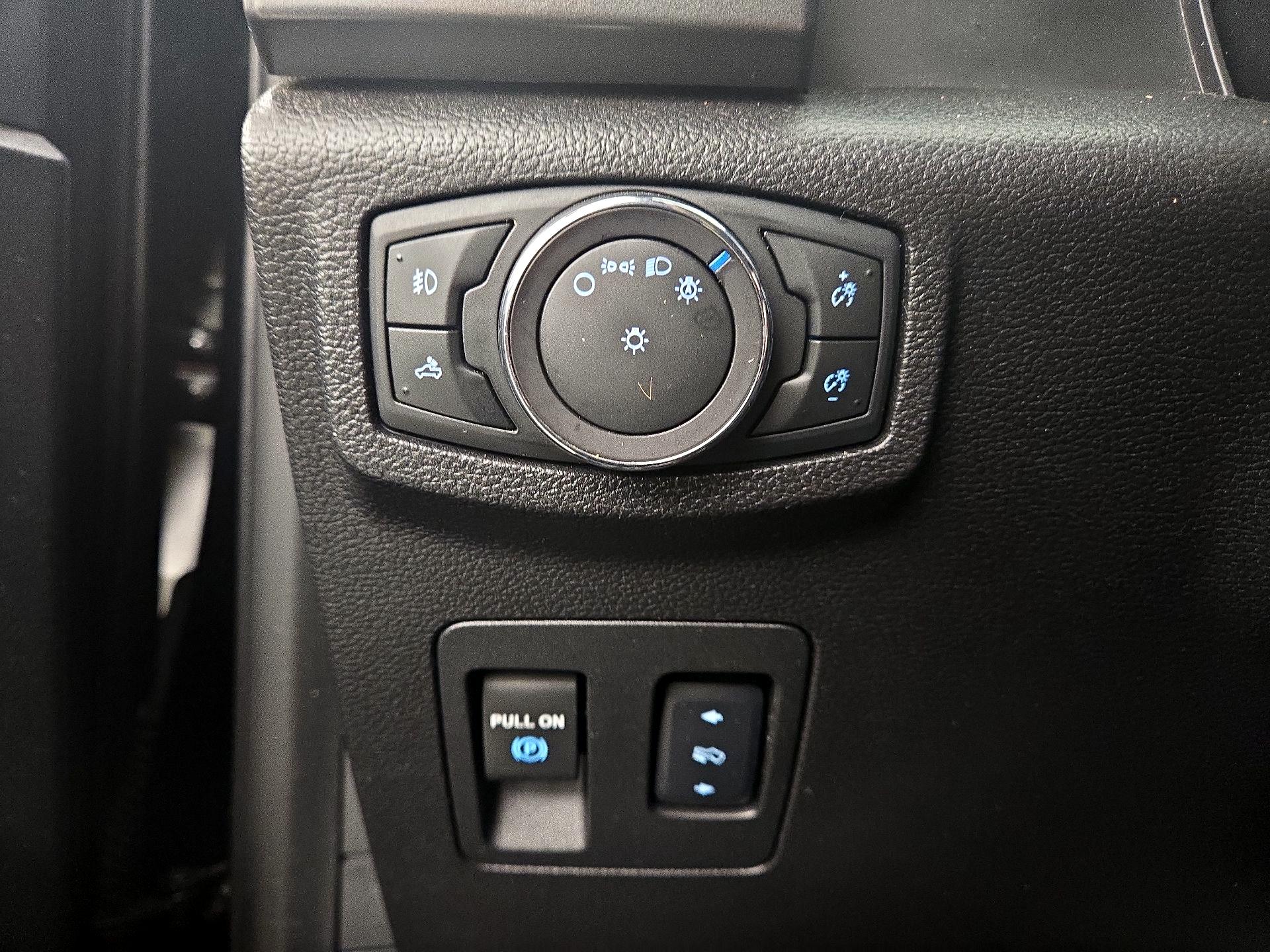 Thumbnail: 2018 Ford F-150 - 13