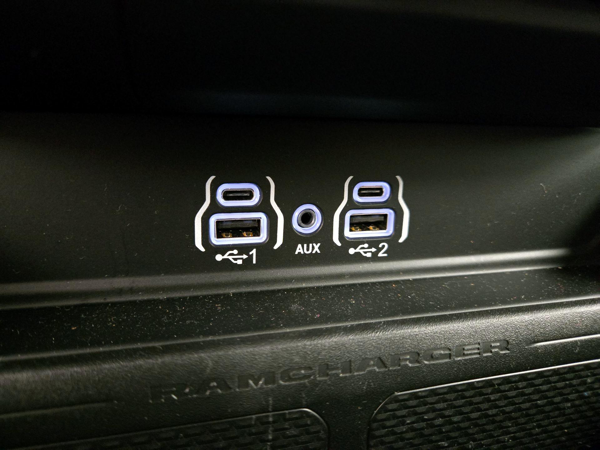 Thumbnail: 2025 RAM 1500 - 19