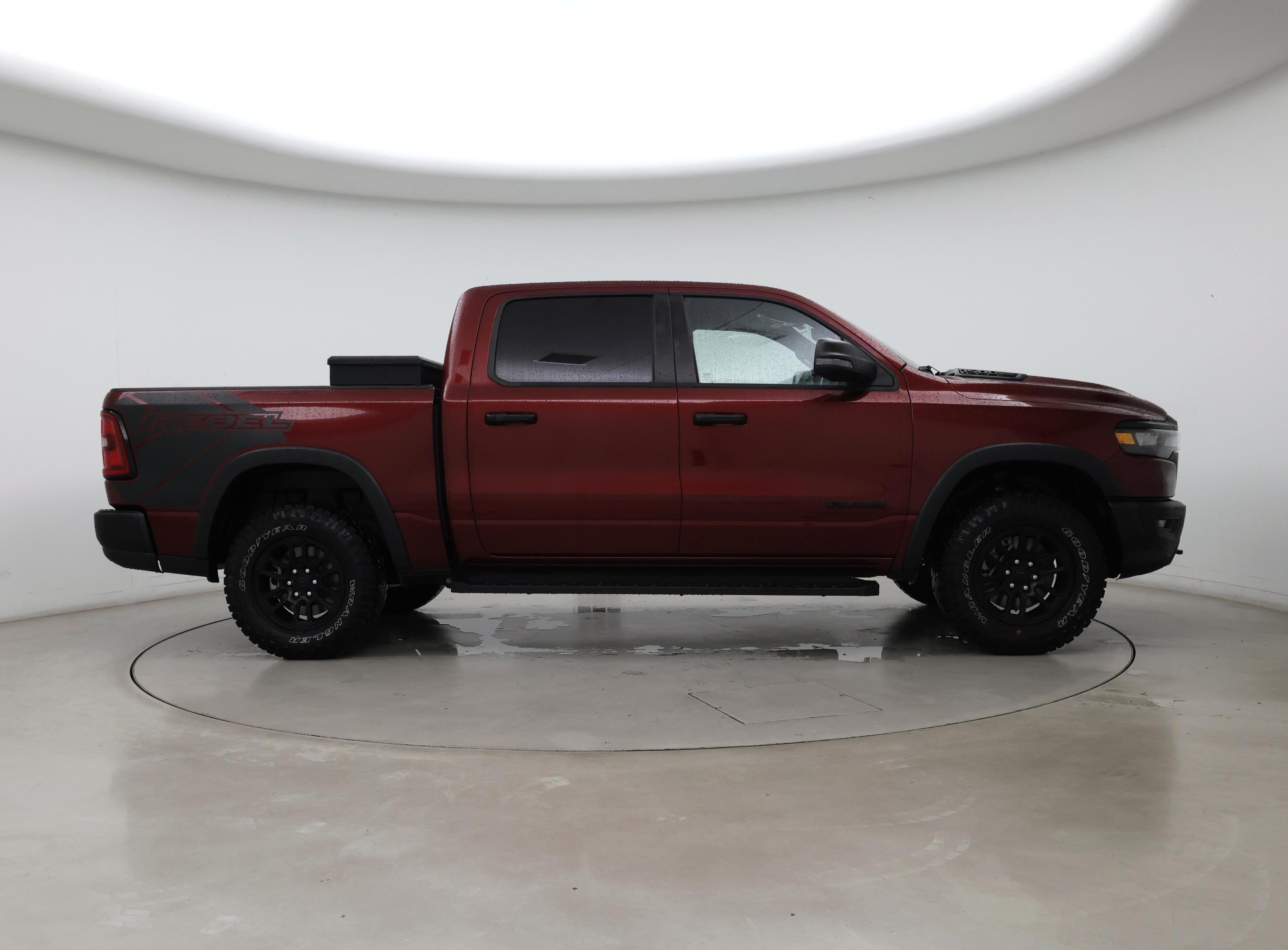 Thumbnail: 2025 RAM 1500 - 7