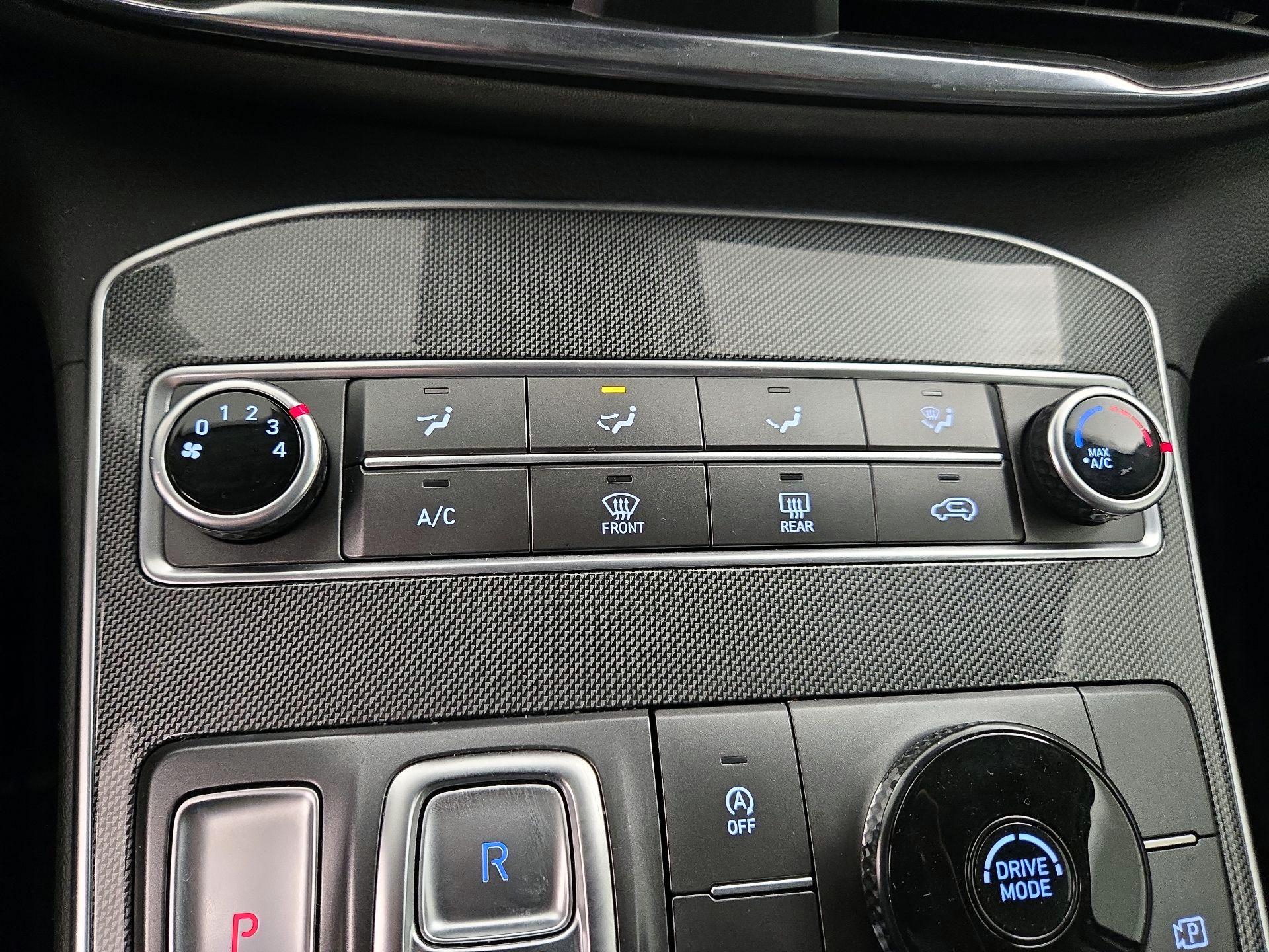 Thumbnail: 2023 Hyundai Santa Fe - 16