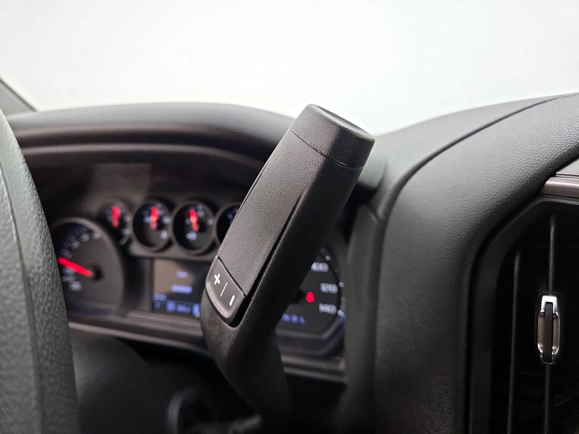 Thumbnail: 2025 Chevrolet Silverado 1500 - 17