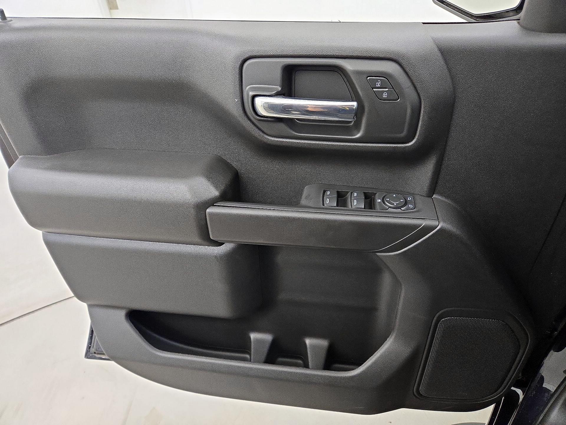 Thumbnail: 2024 Chevrolet Silverado 1500 - 12