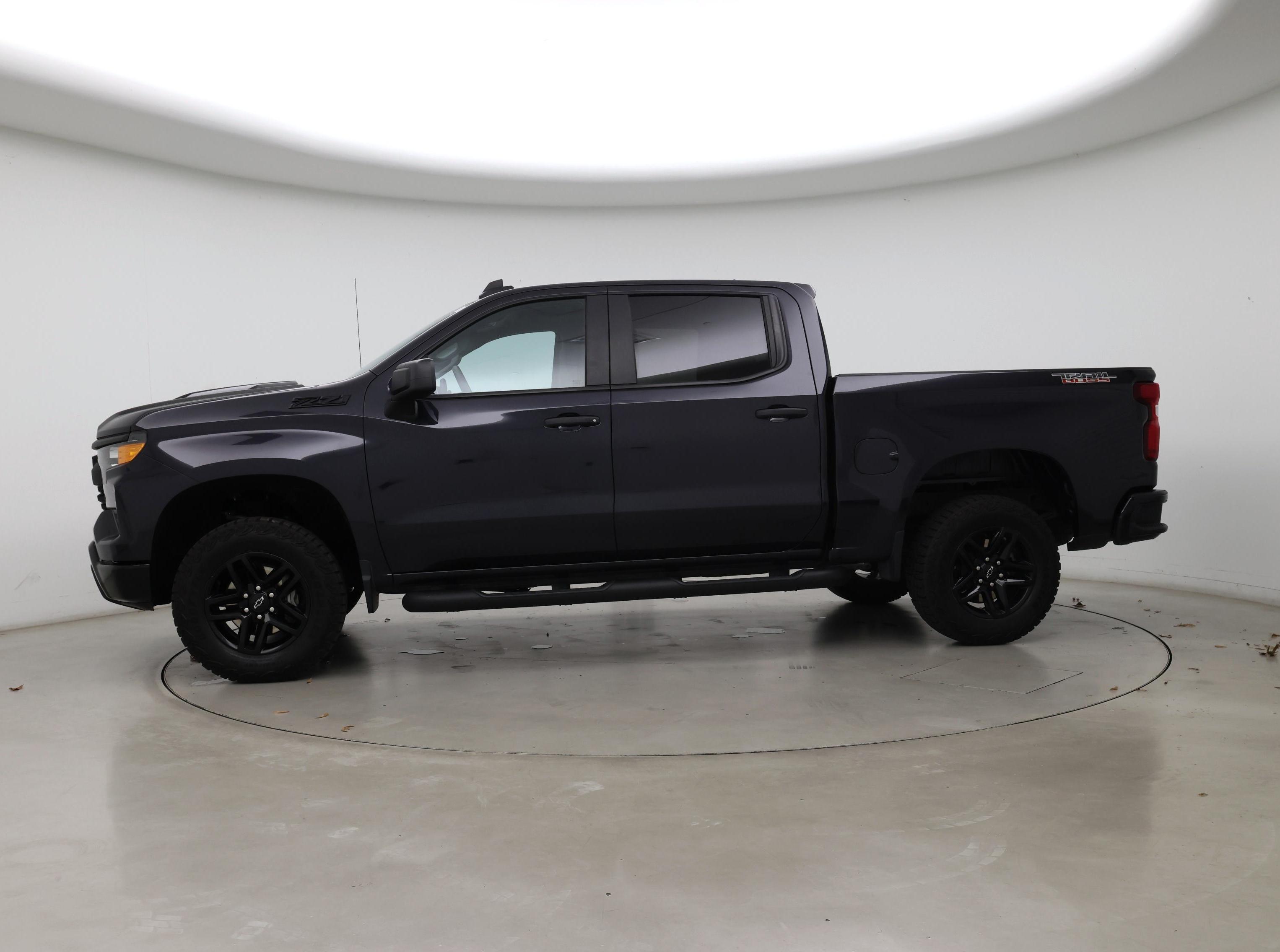 Thumbnail: 2024 Chevrolet Silverado 1500 - 3