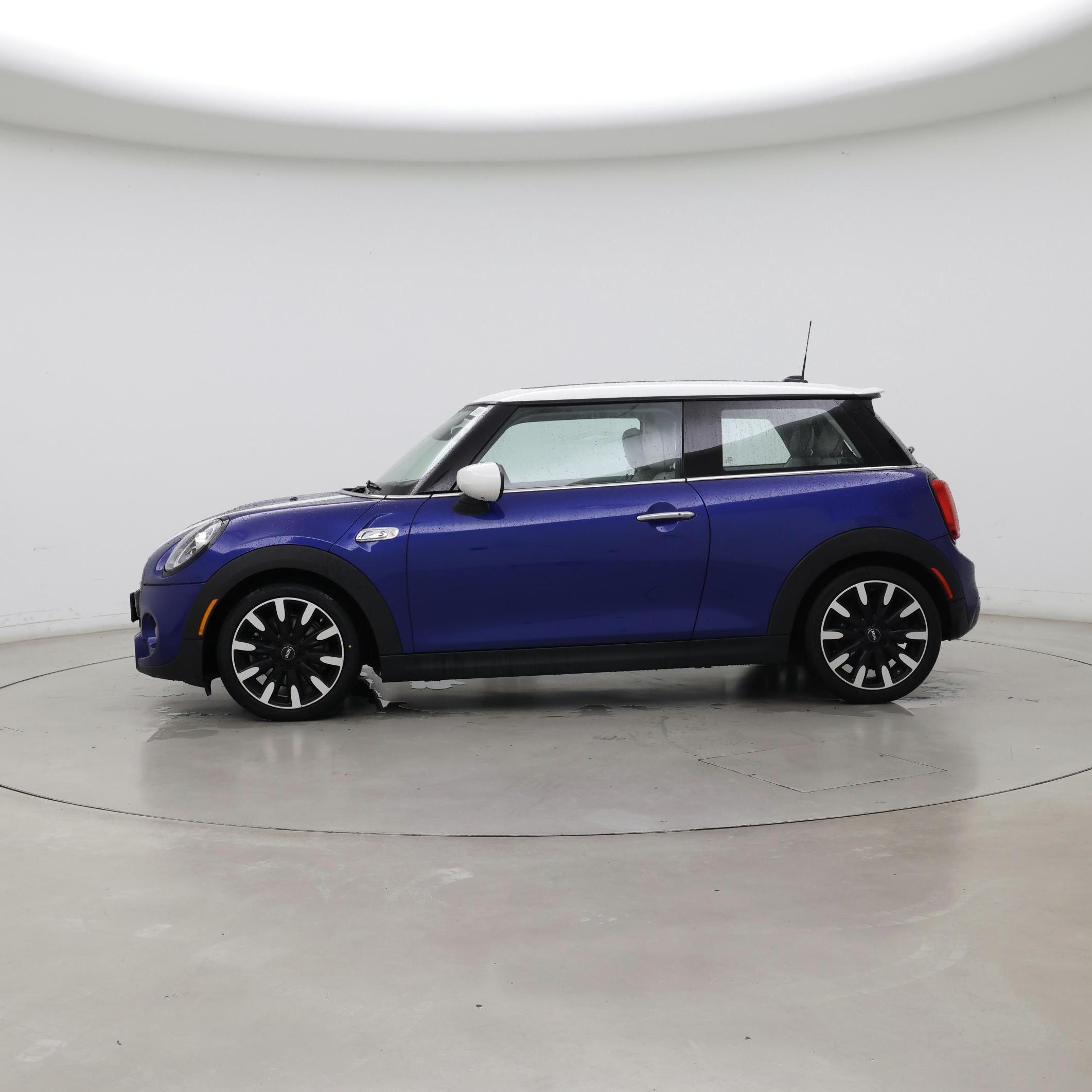 Thumbnail: 2020 MINI Cooper Hardtop - 3