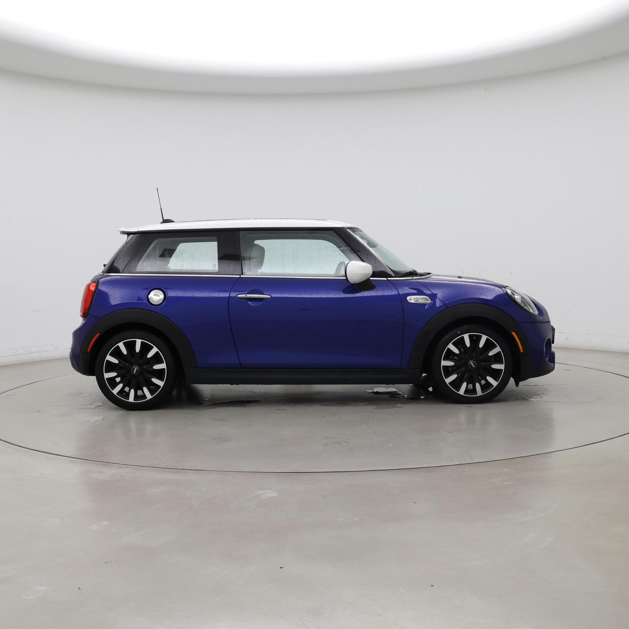 Thumbnail: 2020 MINI Cooper Hardtop - 7