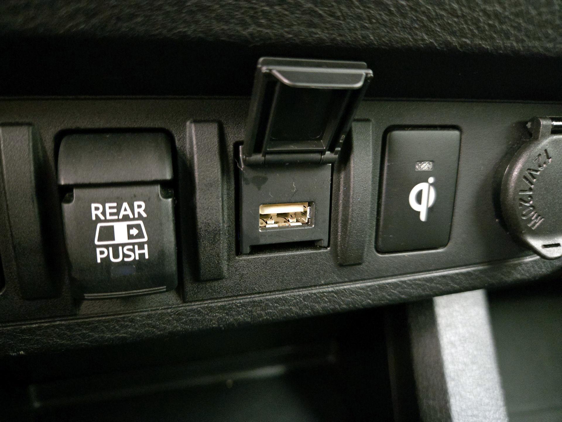 Thumbnail: 2023 Toyota Tacoma - 19