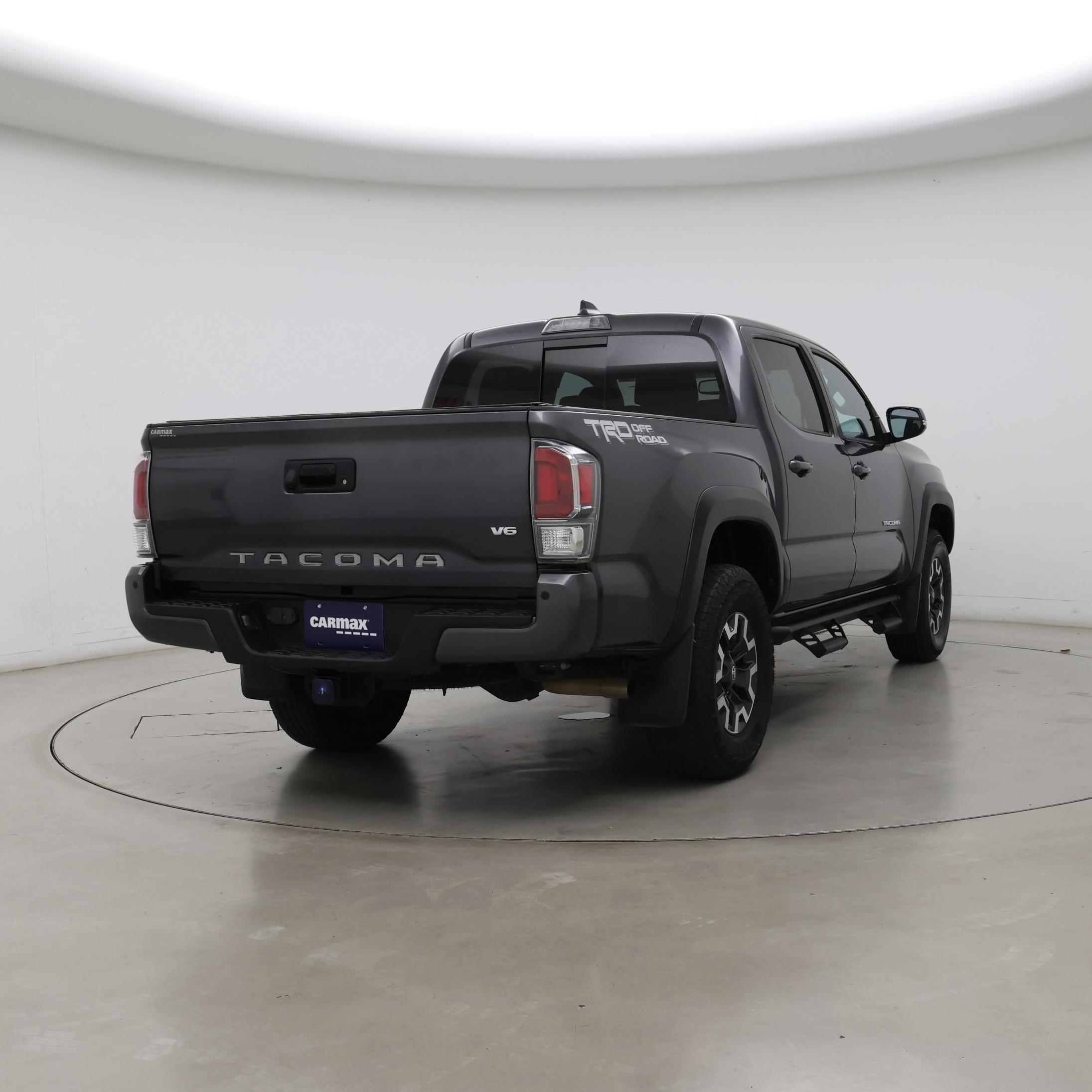 Thumbnail: 2023 Toyota Tacoma - 8