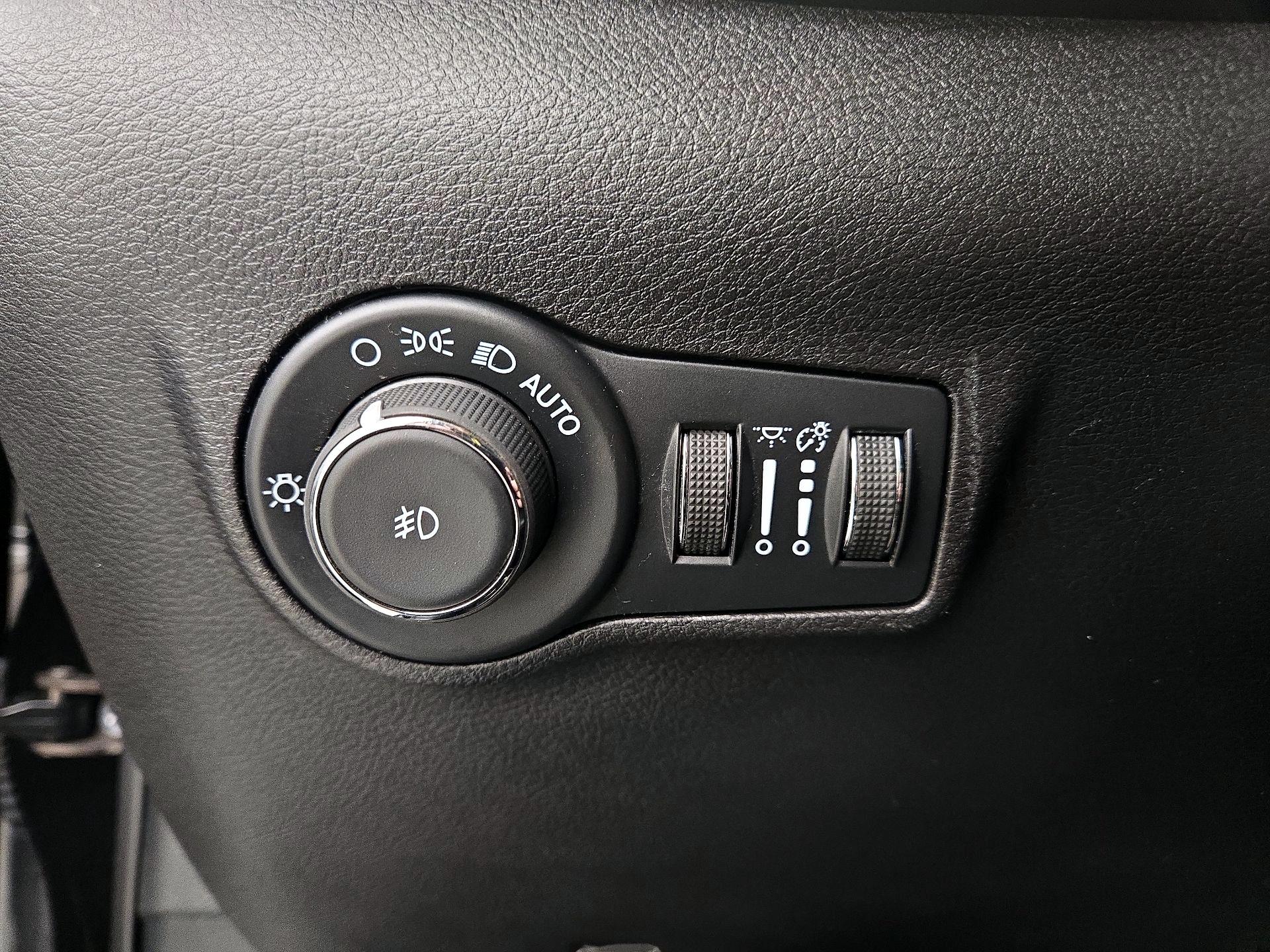 Thumbnail: 2024 Jeep Compass - 13