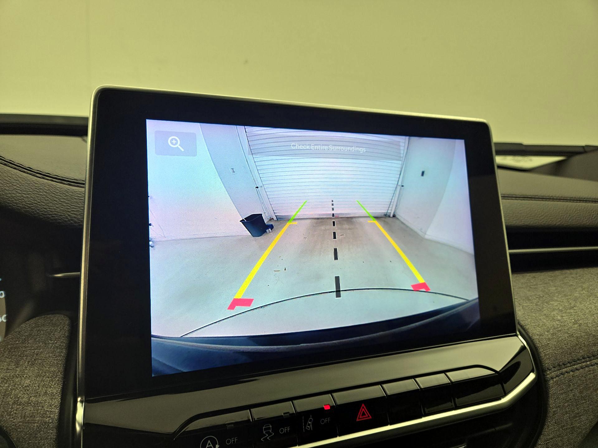 Thumbnail: 2024 Jeep Compass - 14