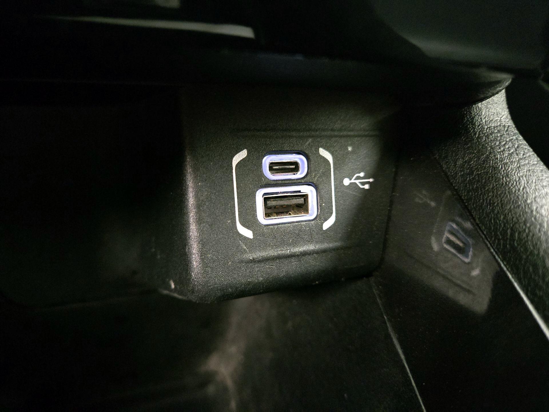 Thumbnail: 2024 Jeep Compass - 18