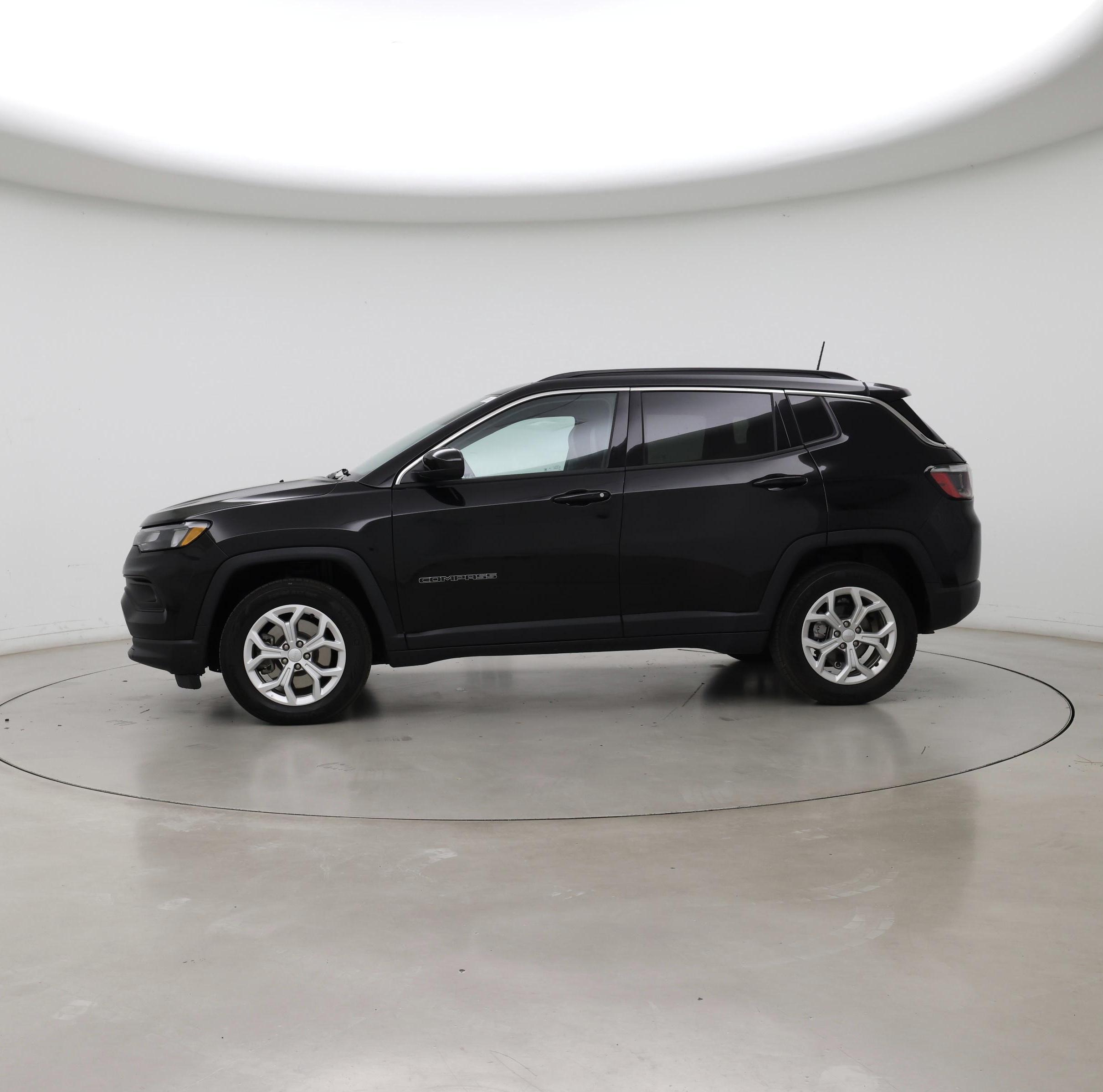 Thumbnail: 2024 Jeep Compass - 3