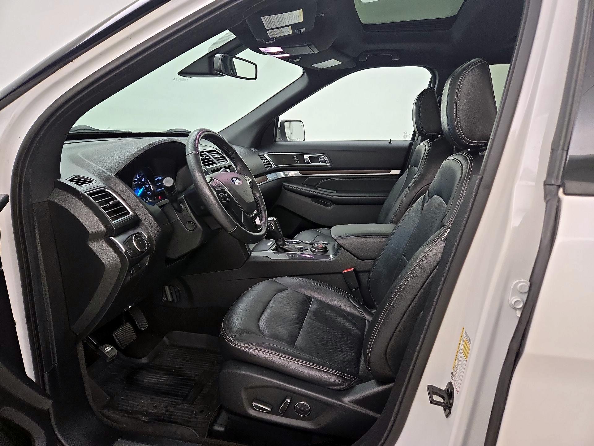 Thumbnail: 2018 Ford Explorer - 11