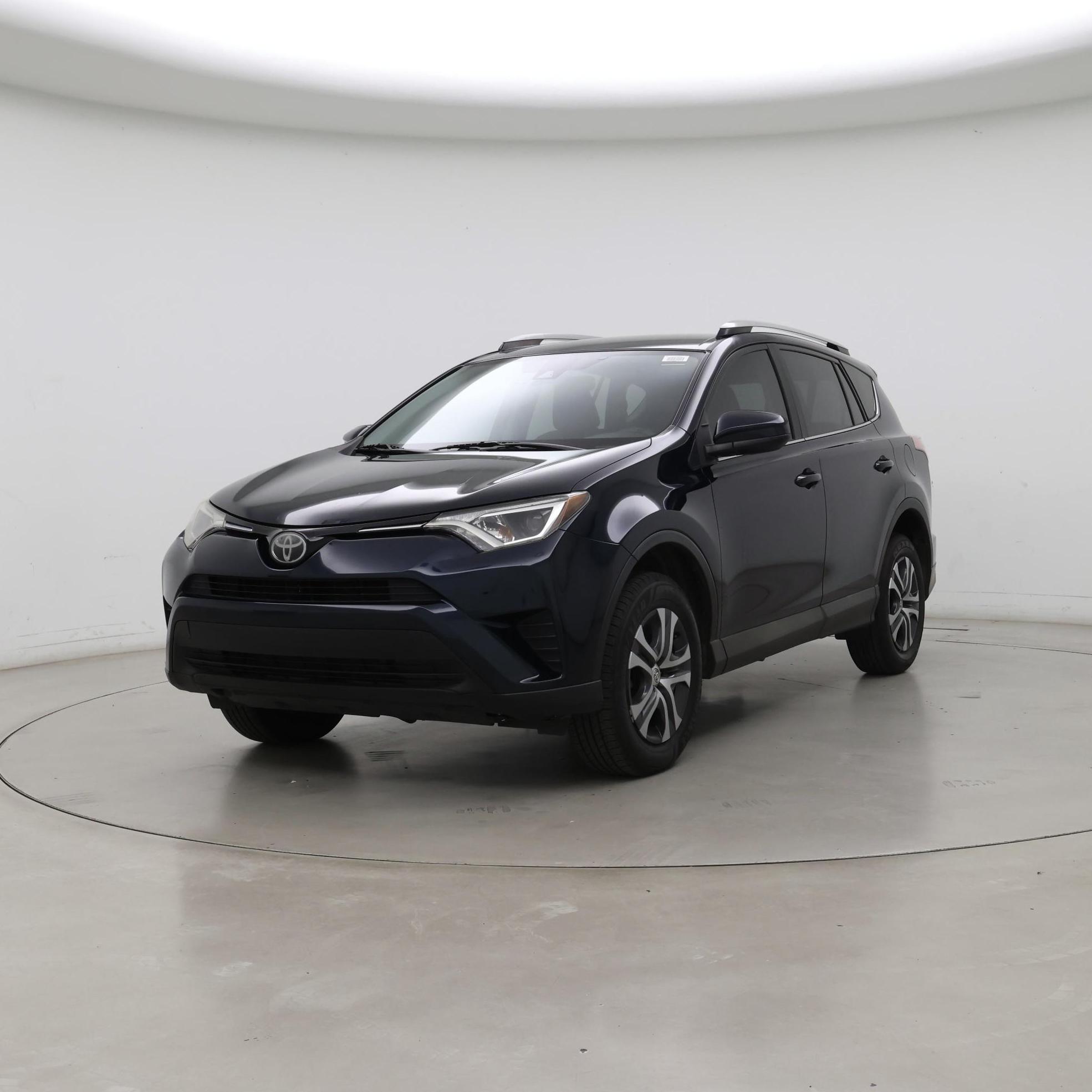 Thumbnail: 2018 Toyota RAV4 - 4