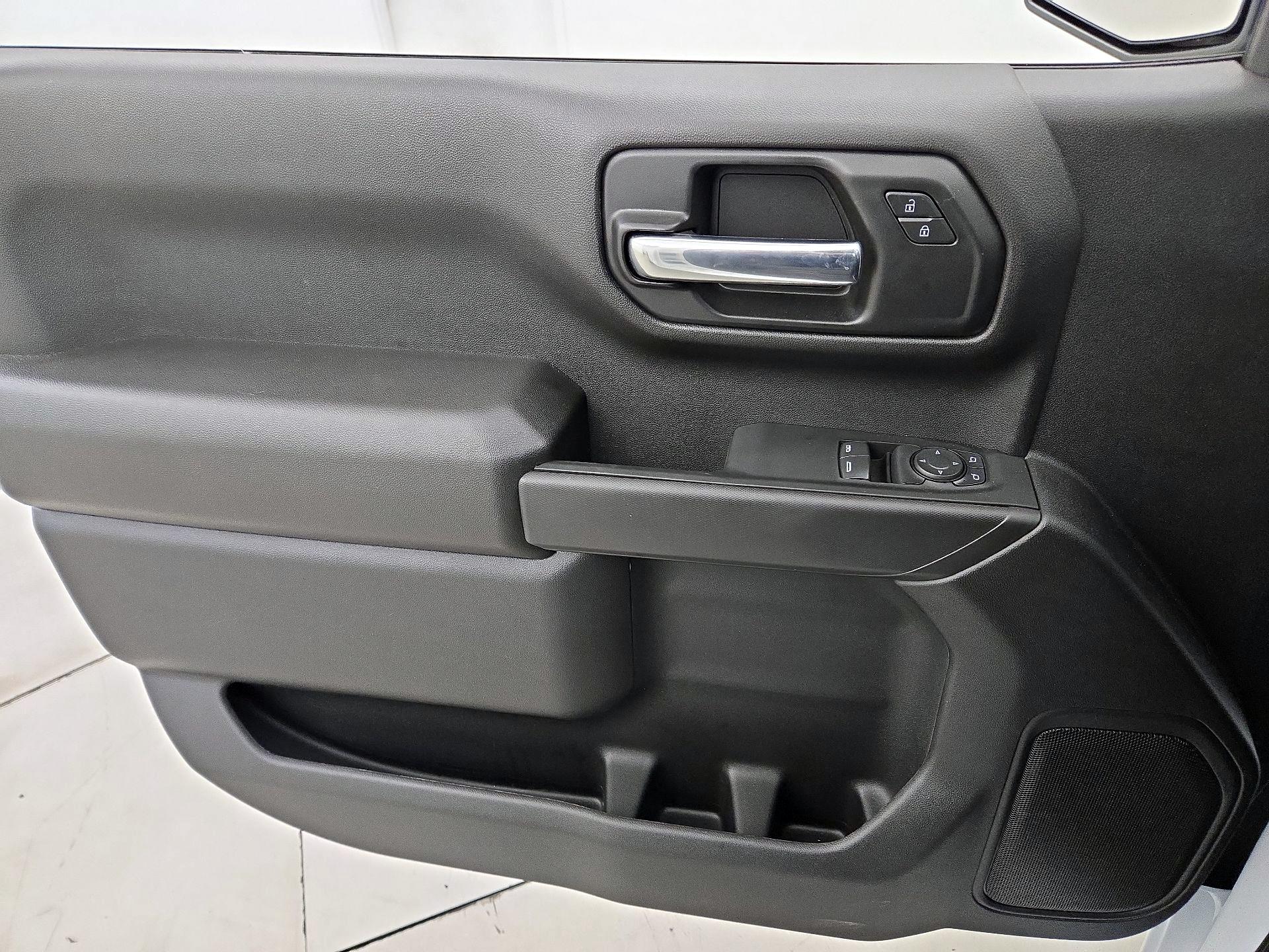 Thumbnail: 2026 GMC Sierra 1500 - 12