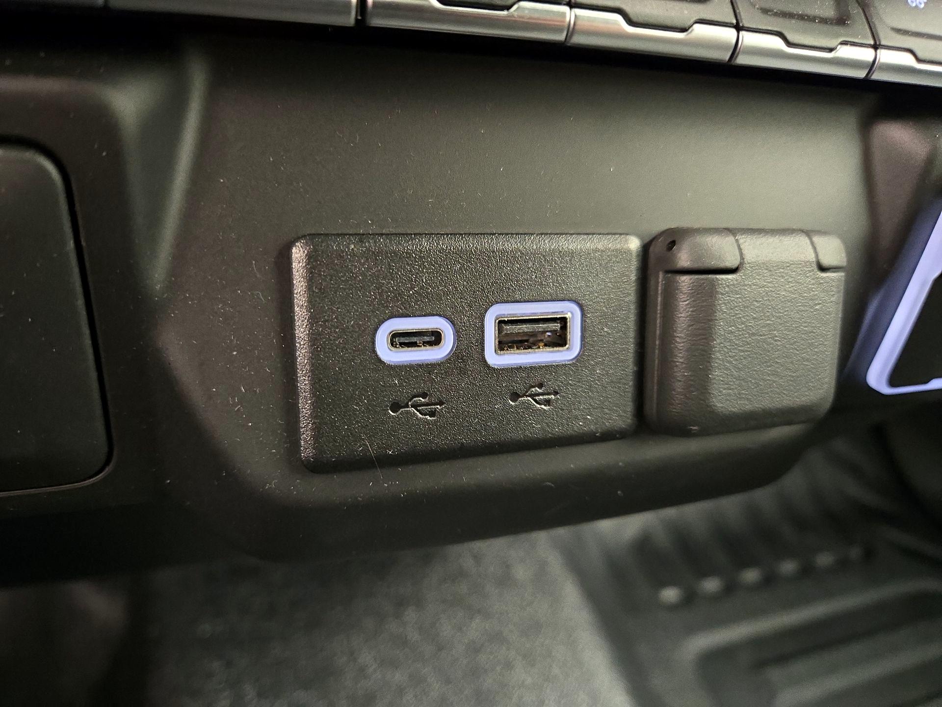 Thumbnail: 2026 GMC Sierra 1500 - 18