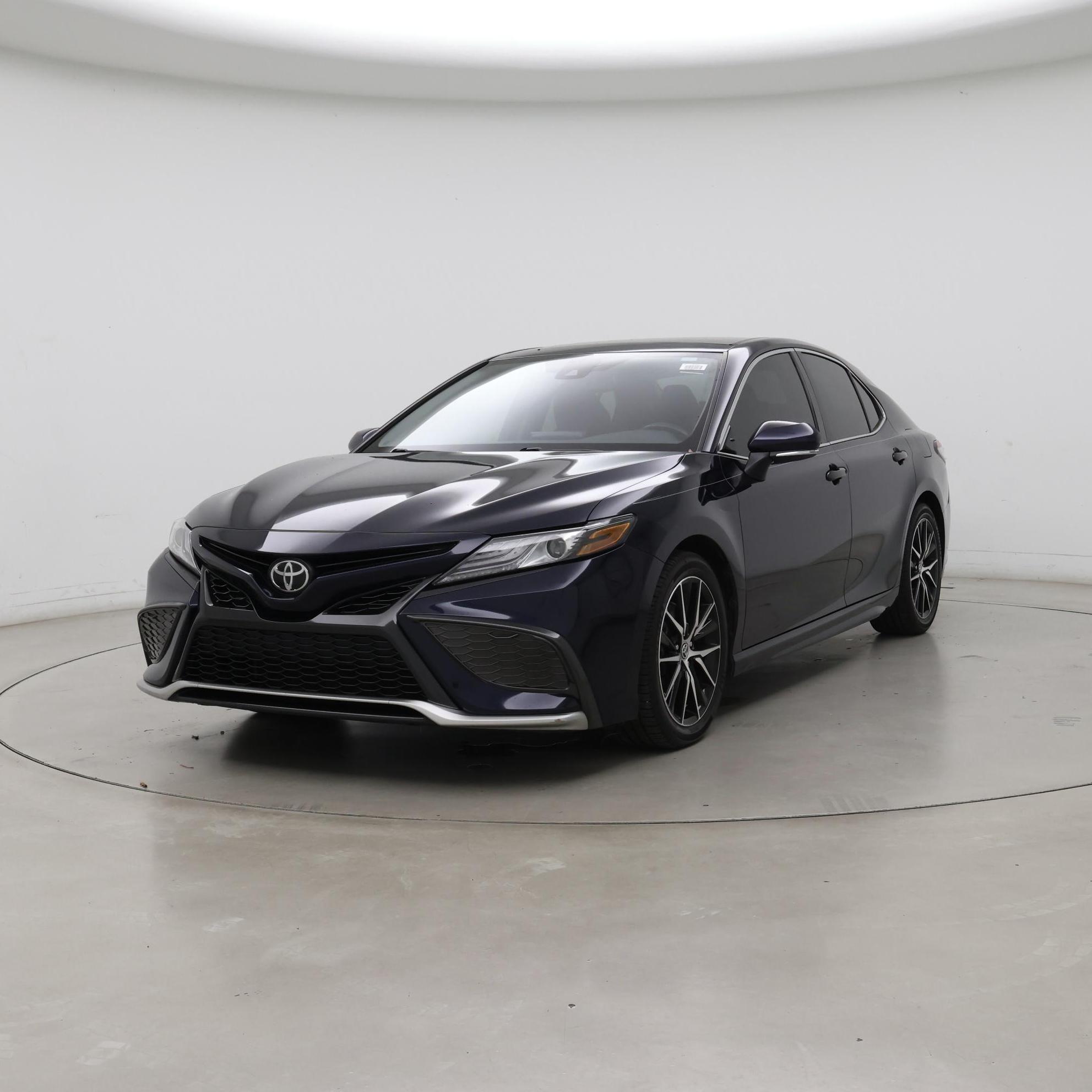 Thumbnail: 2021 Toyota Camry - 4