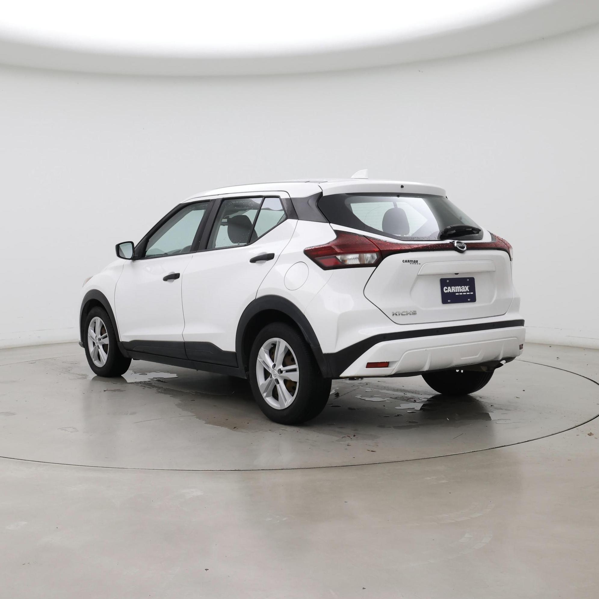 Thumbnail: 2021 Nissan Kicks - 2