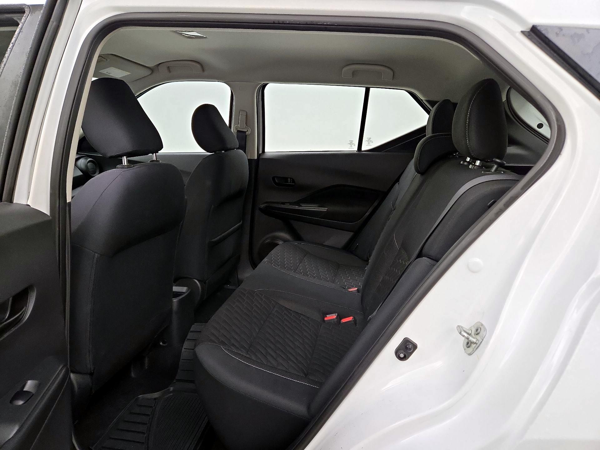 Thumbnail: 2021 Nissan Kicks - 19