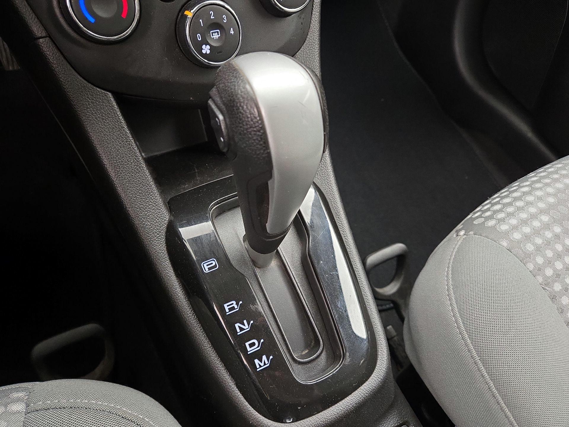 Thumbnail: 2020 Chevrolet Sonic - 17