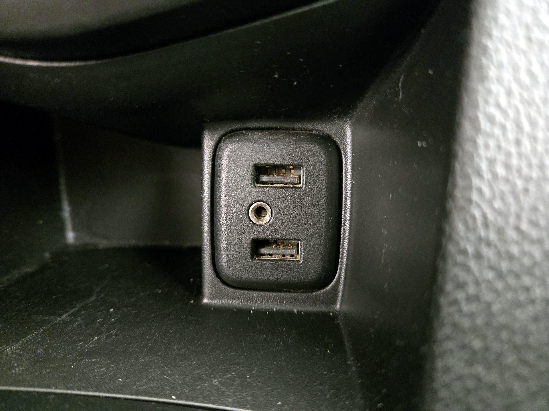 Thumbnail: 2020 Chevrolet Sonic - 18