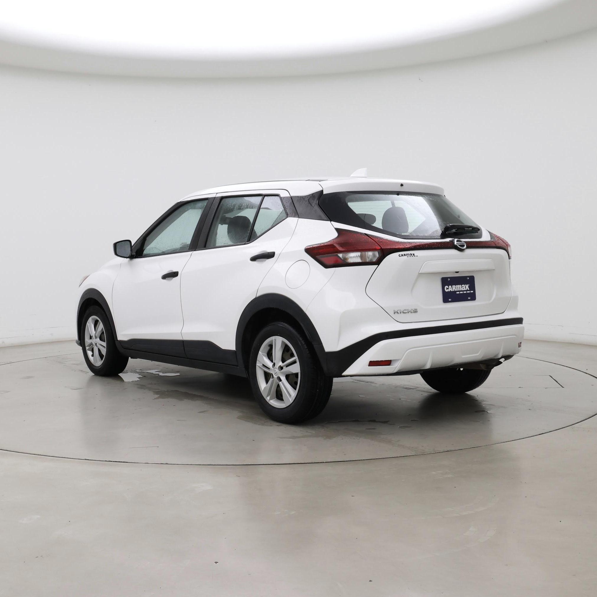 Thumbnail: 2021 Nissan Kicks - 2