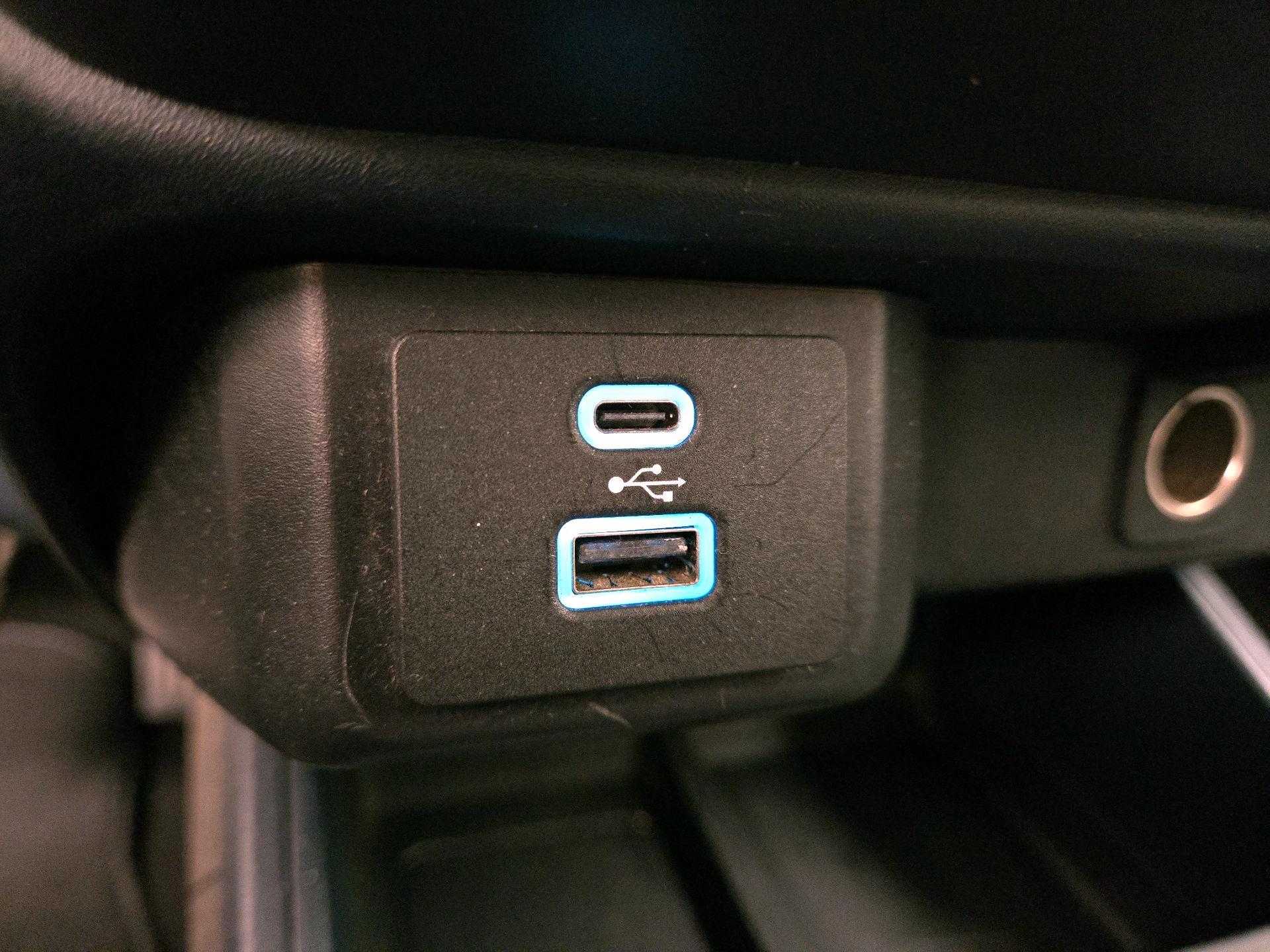 Thumbnail: 2023 Ford Maverick - 18