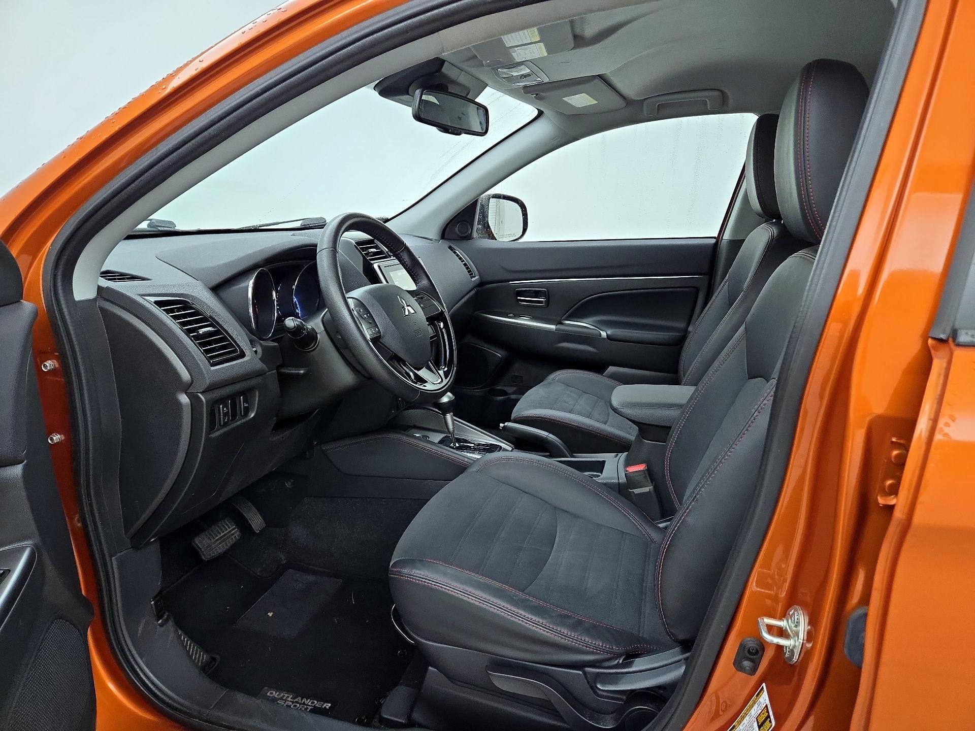 Thumbnail: 2023 Mitsubishi Outlander Sport - 11