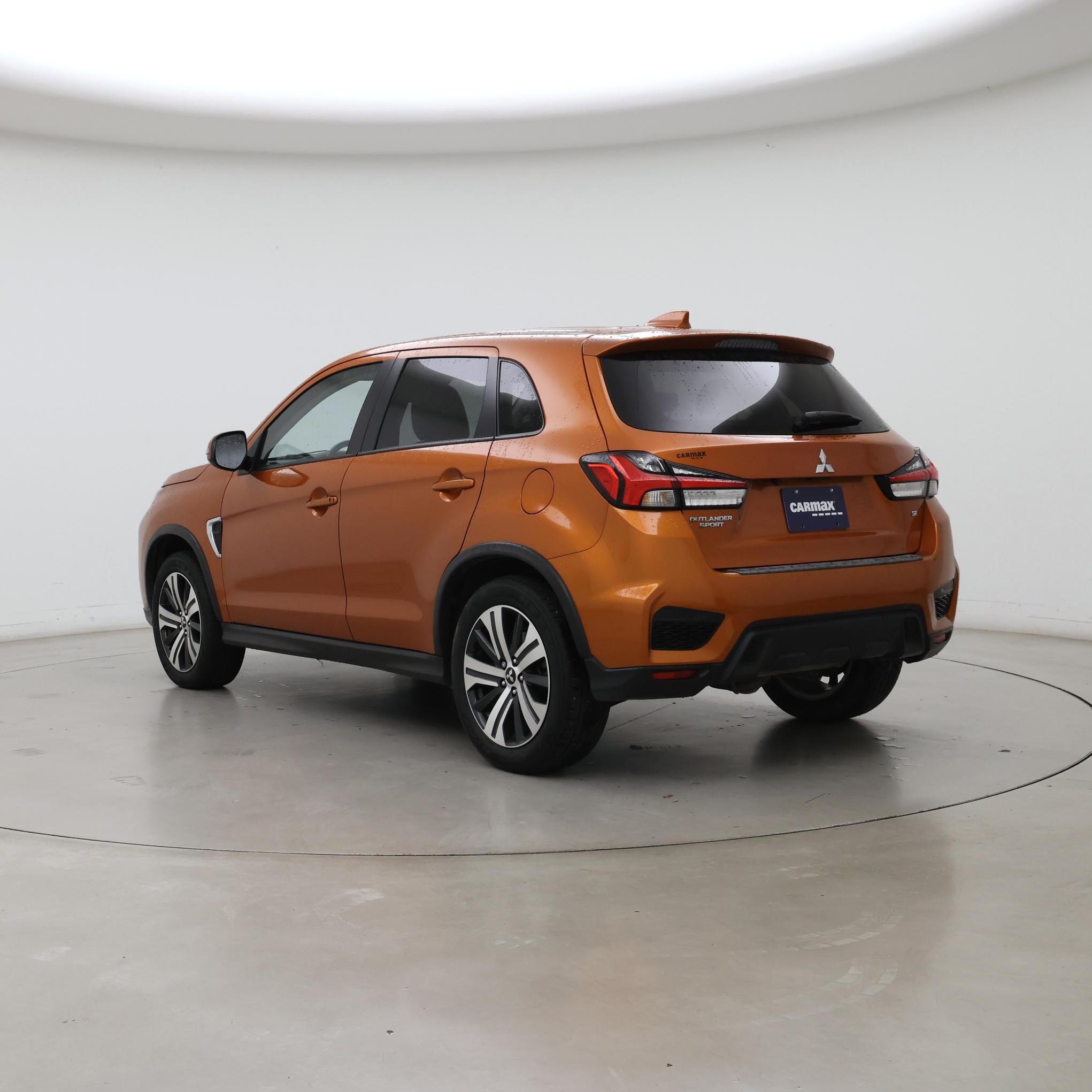 Thumbnail: 2023 Mitsubishi Outlander Sport - 2