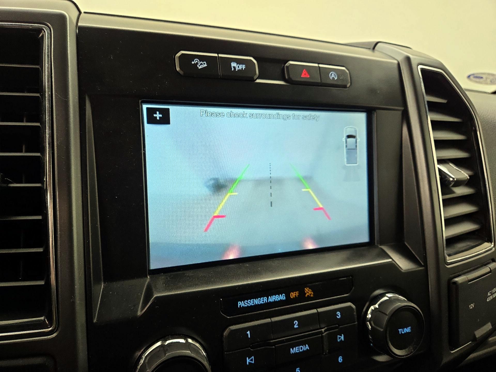 Thumbnail: 2018 Ford F-150 - 15