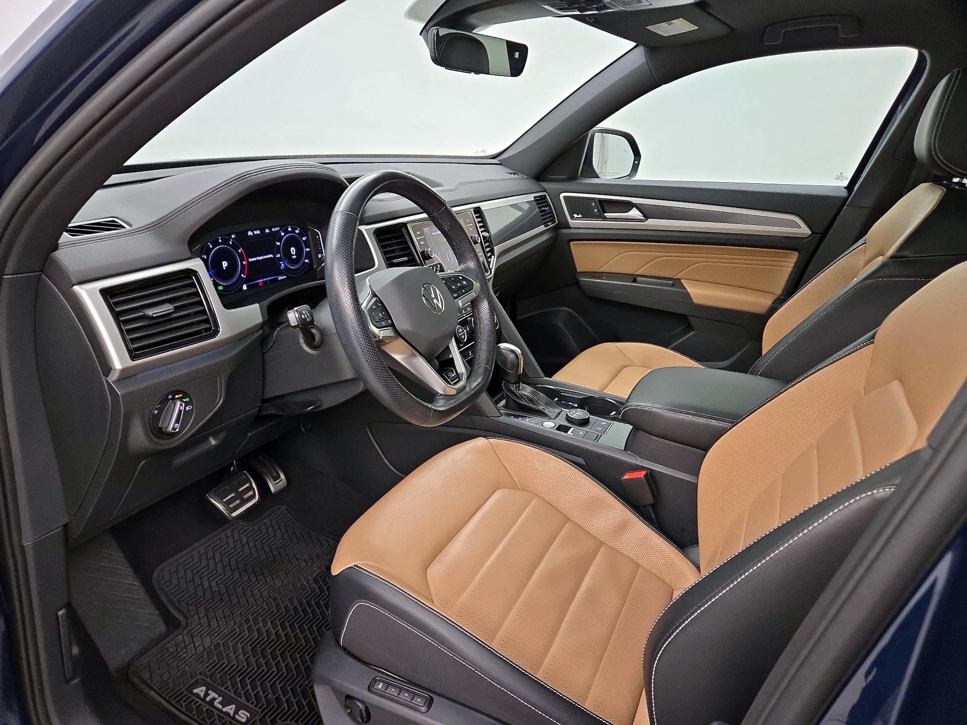 Thumbnail: 2022 Volkswagen Atlas - 11