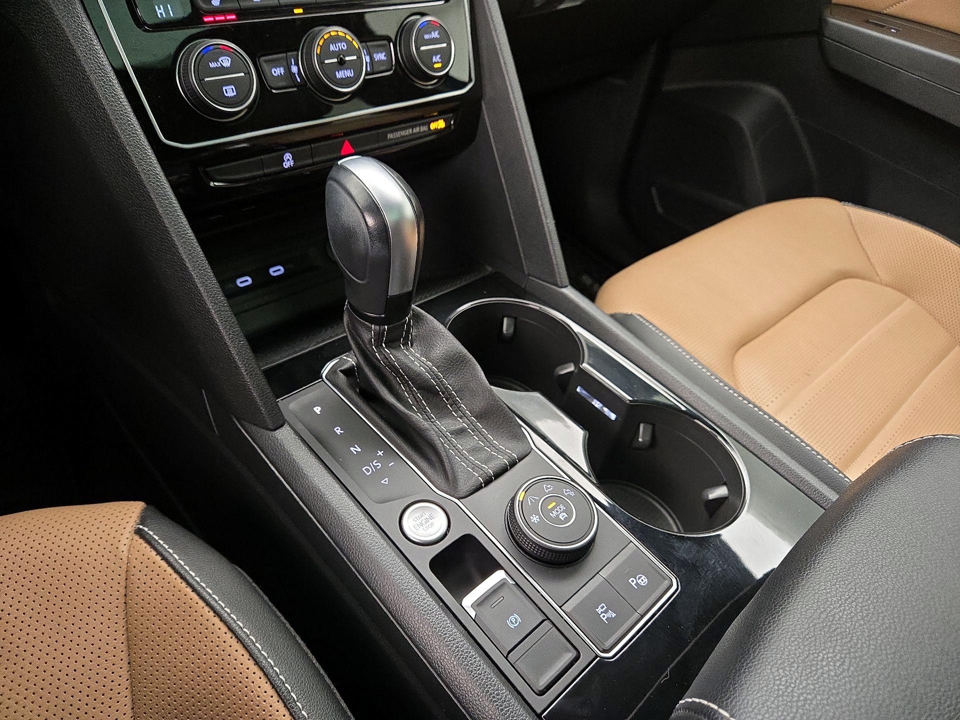 Thumbnail: 2022 Volkswagen Atlas - 18