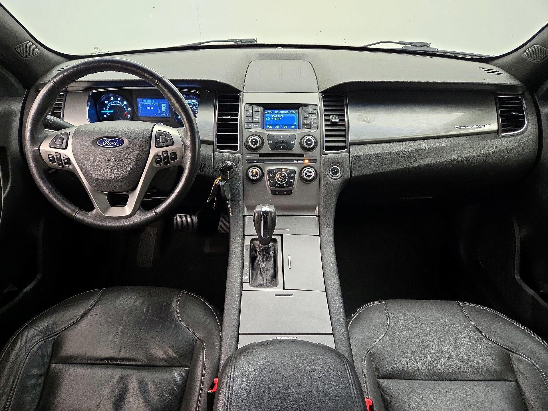 Thumbnail: 2014 Ford Taurus - 9