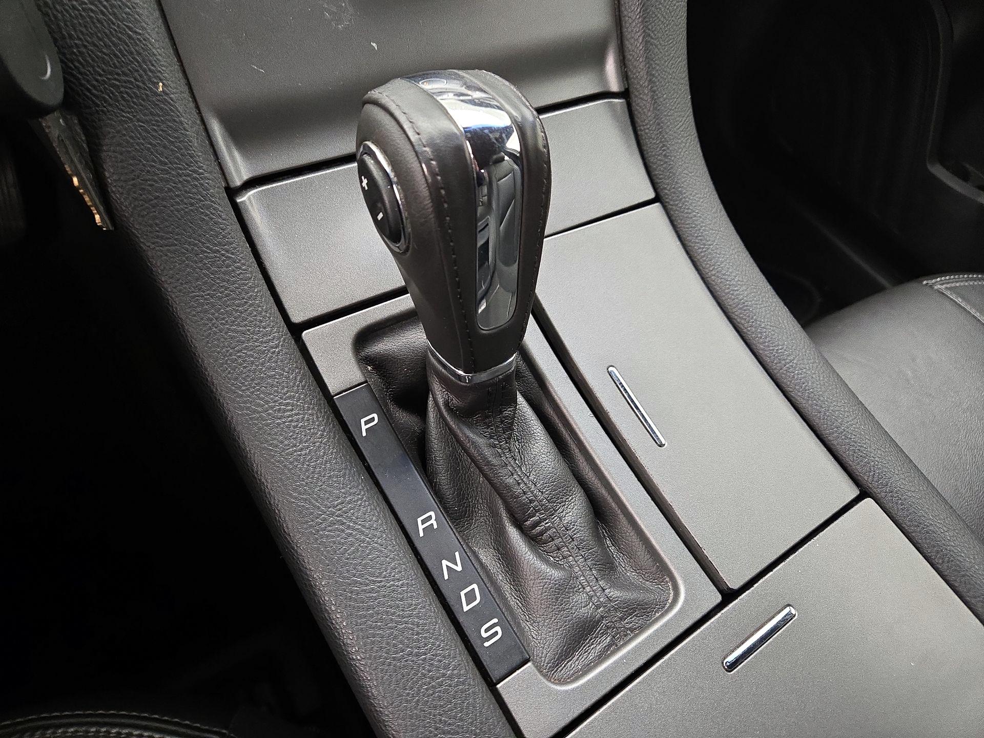 Thumbnail: 2014 Ford Taurus - 16