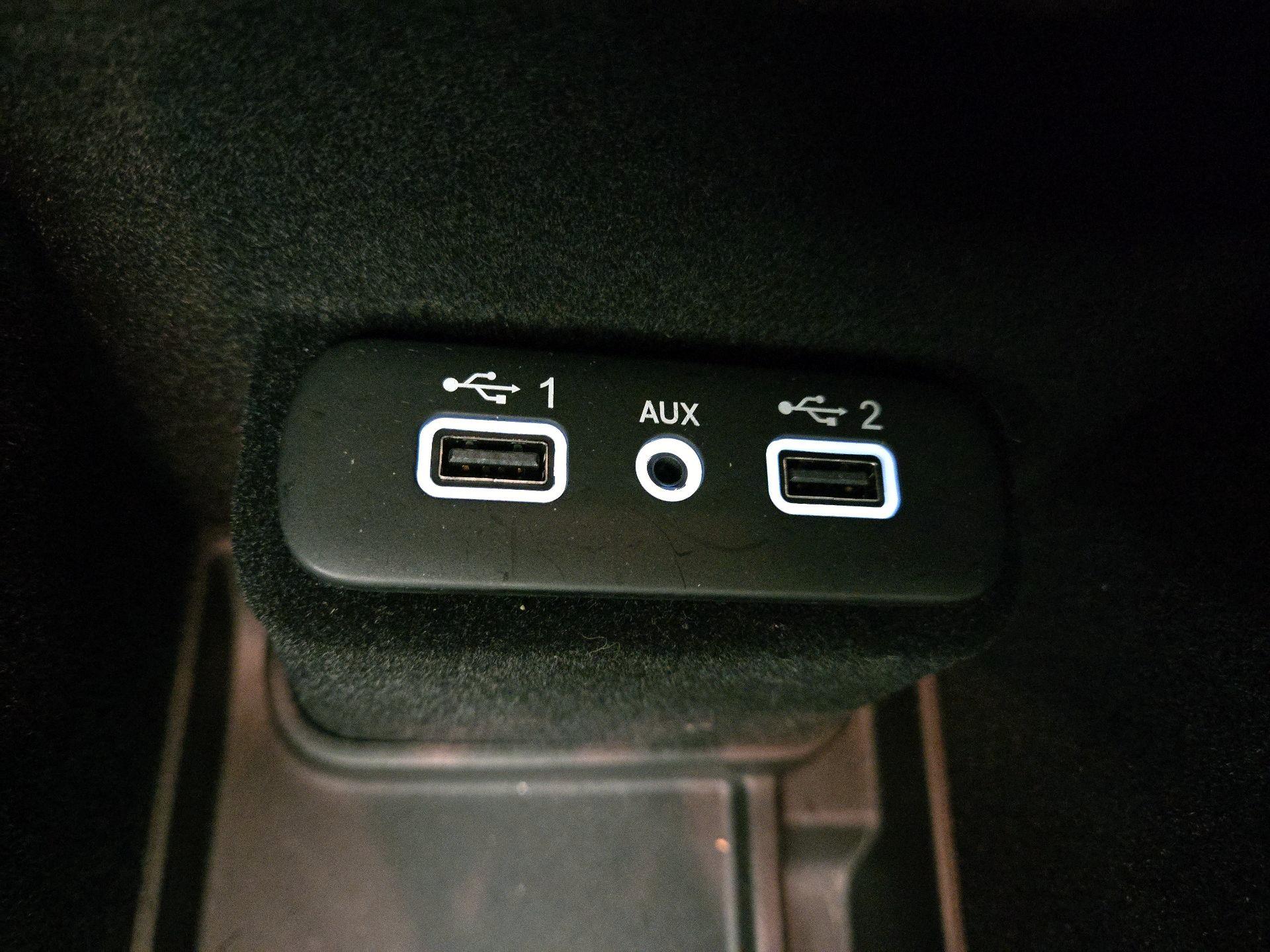 Thumbnail: 2023 Dodge Charger - 18