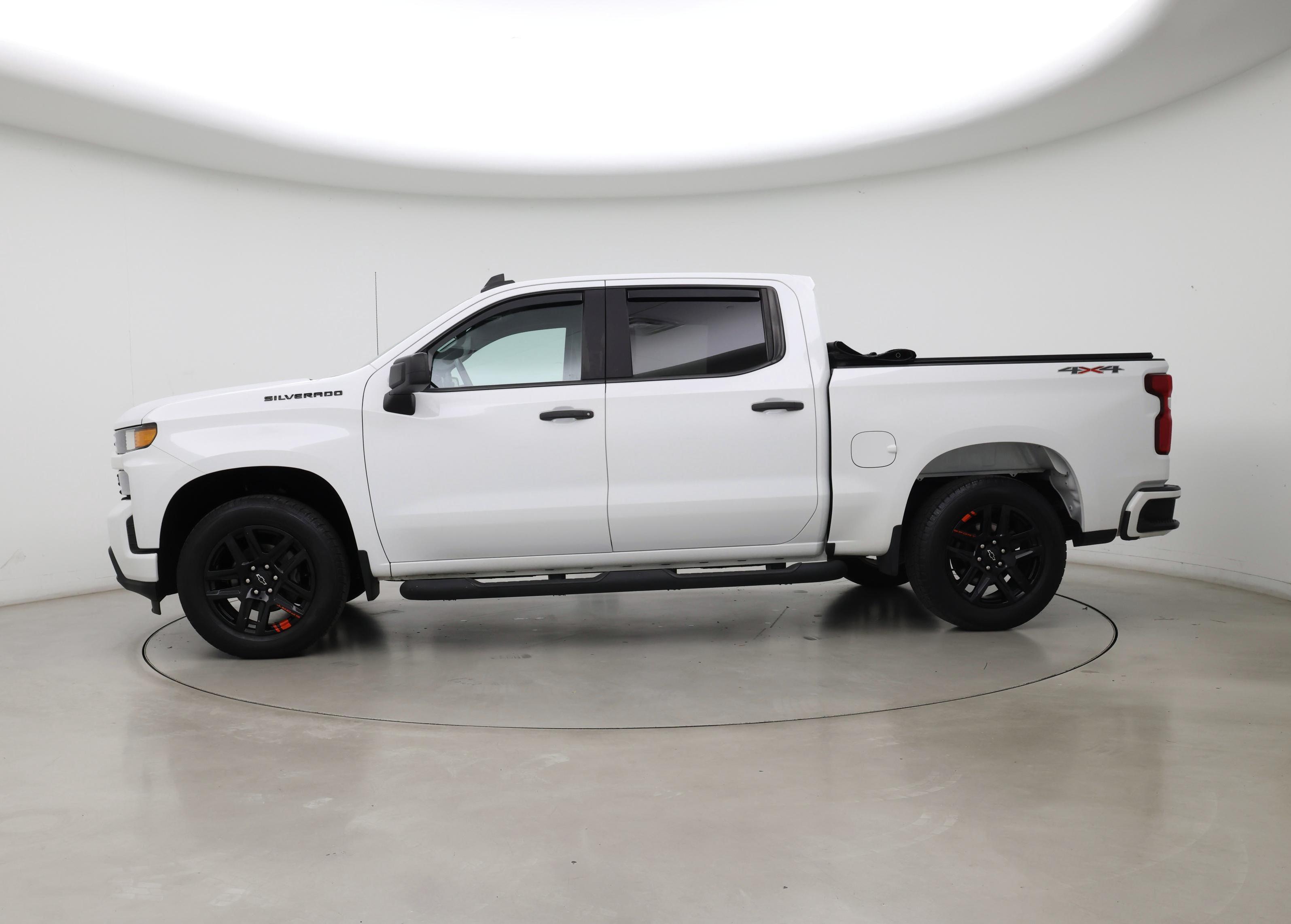 Thumbnail: 2021 Chevrolet Silverado 1500 - 3