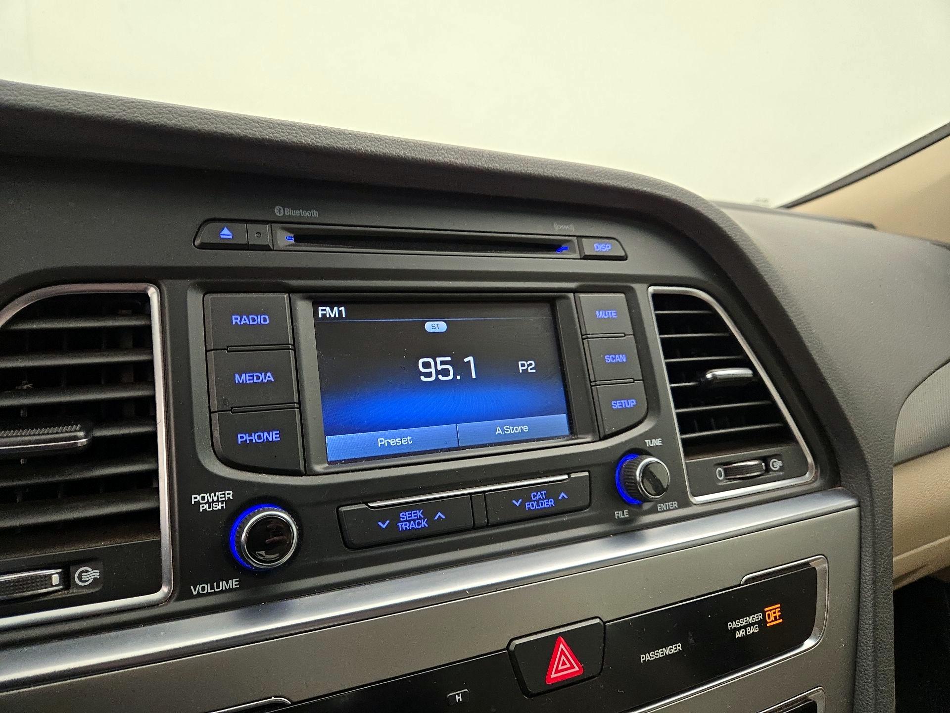 Thumbnail: 2015 Hyundai Sonata - 15