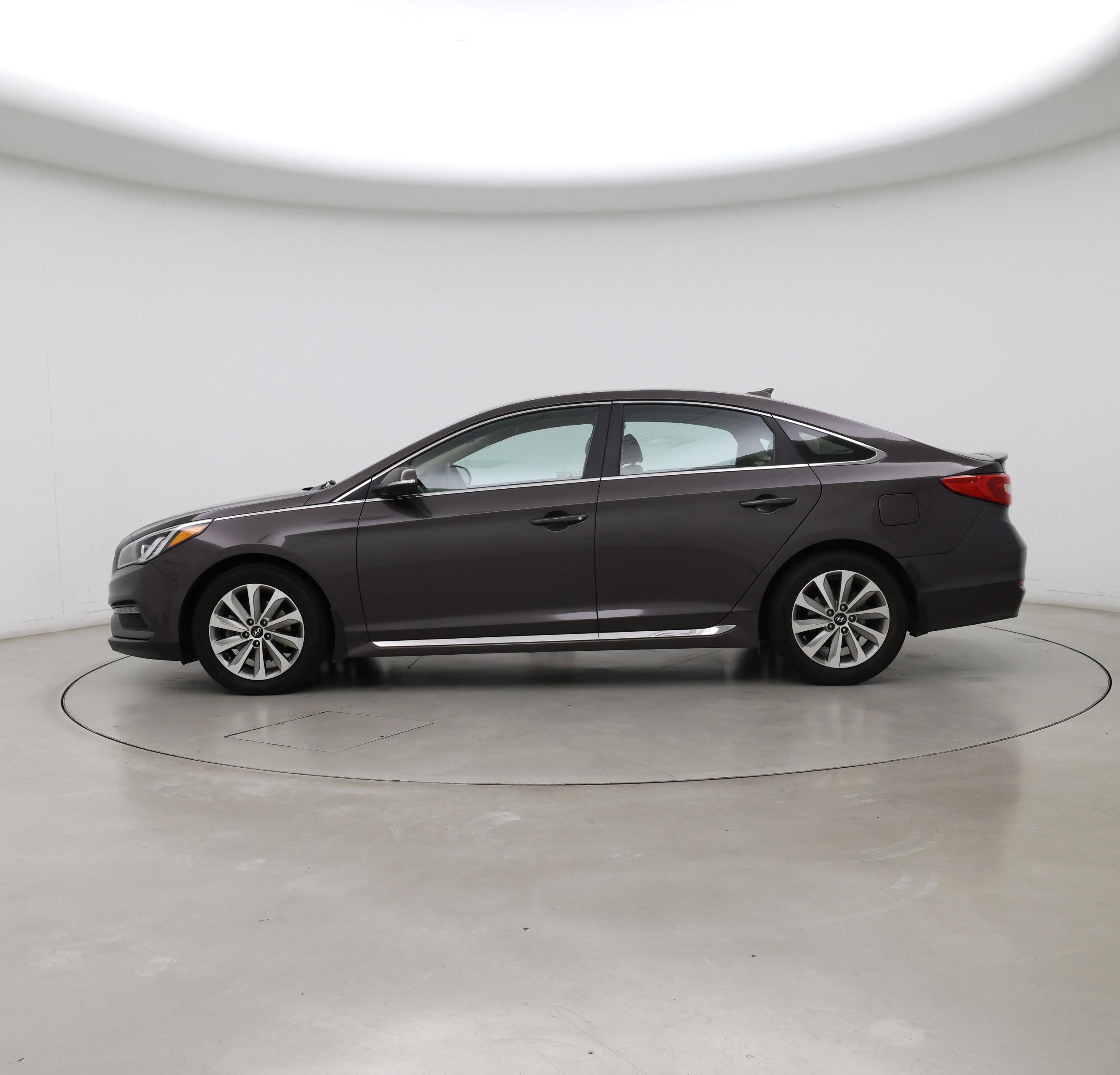 Thumbnail: 2015 Hyundai Sonata - 3