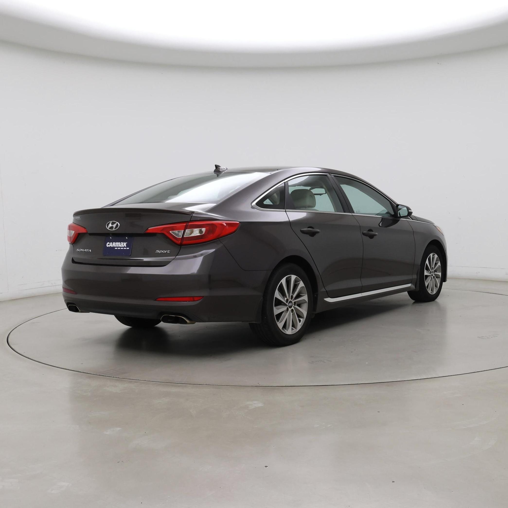 Thumbnail: 2015 Hyundai Sonata - 8
