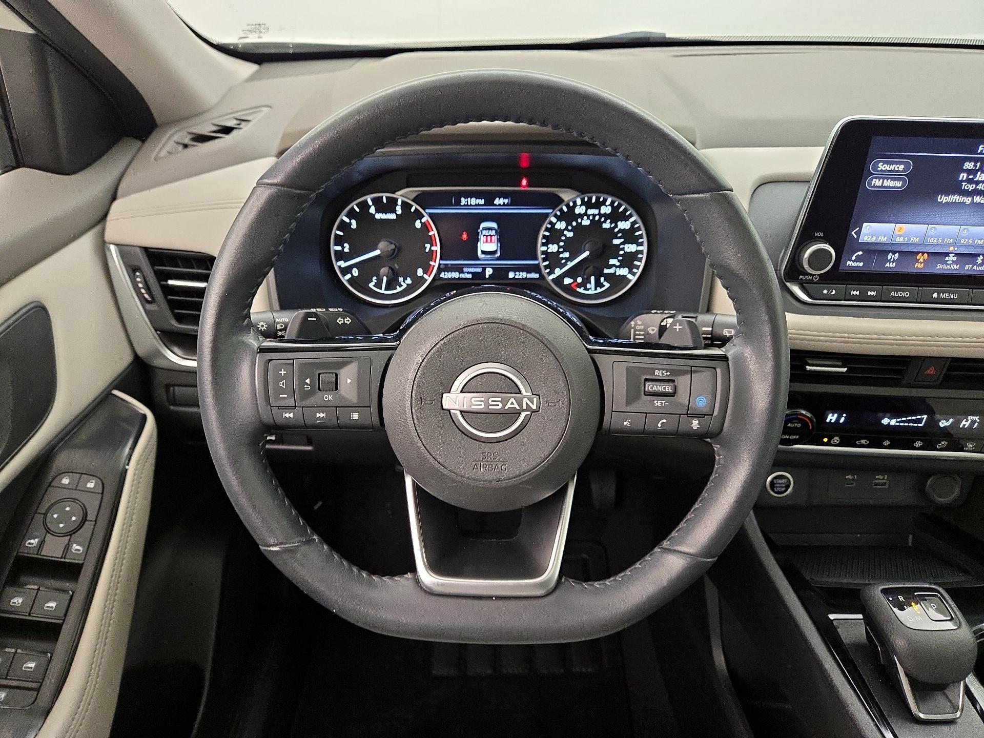 Thumbnail: 2023 Nissan Rogue - 10