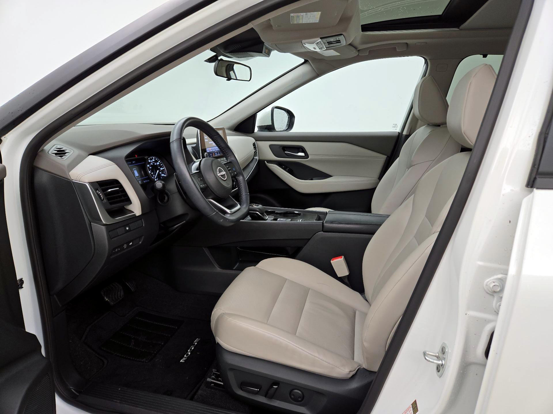 Thumbnail: 2023 Nissan Rogue - 11