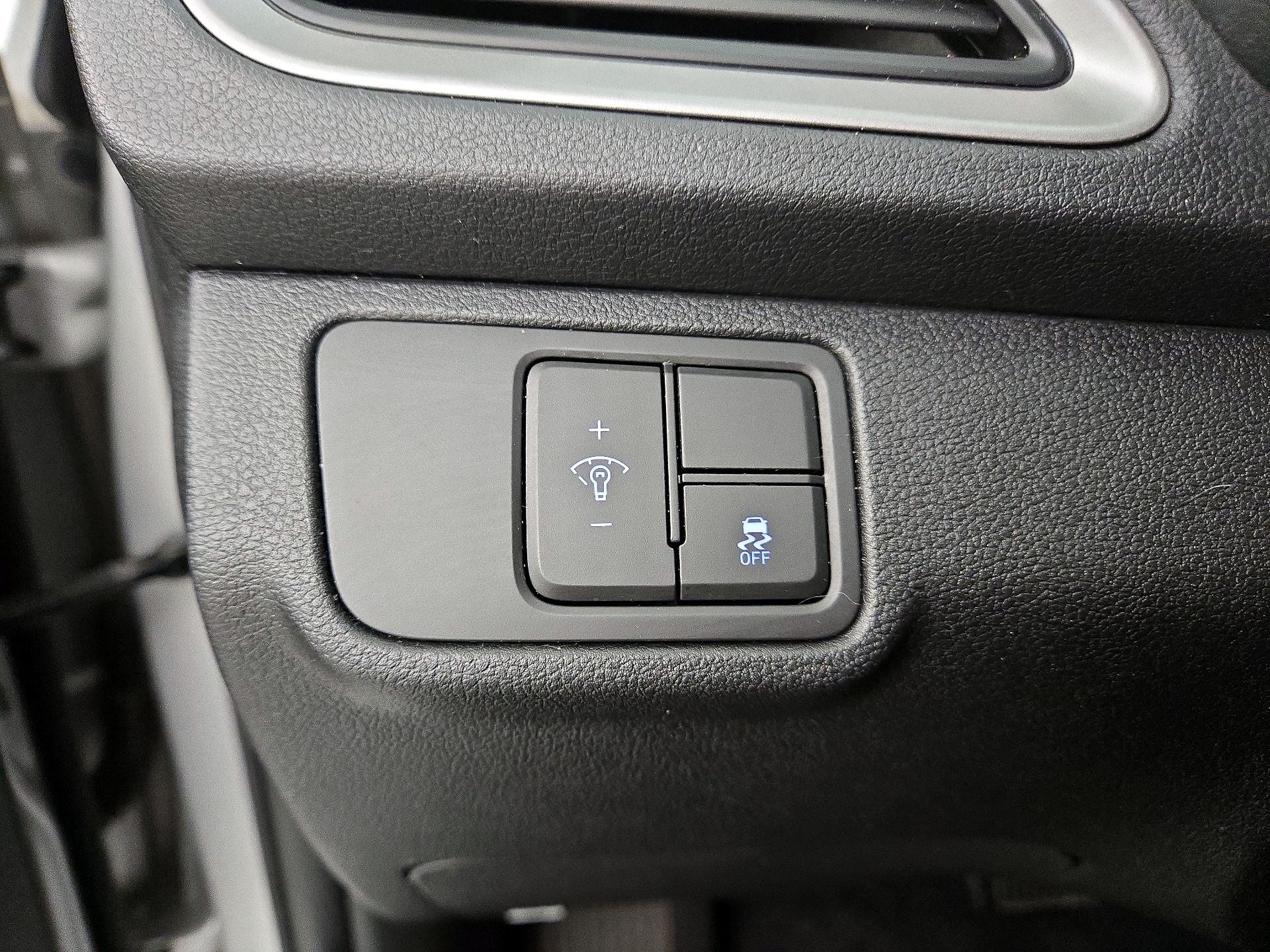 Thumbnail: 2021 Hyundai Accent - 13